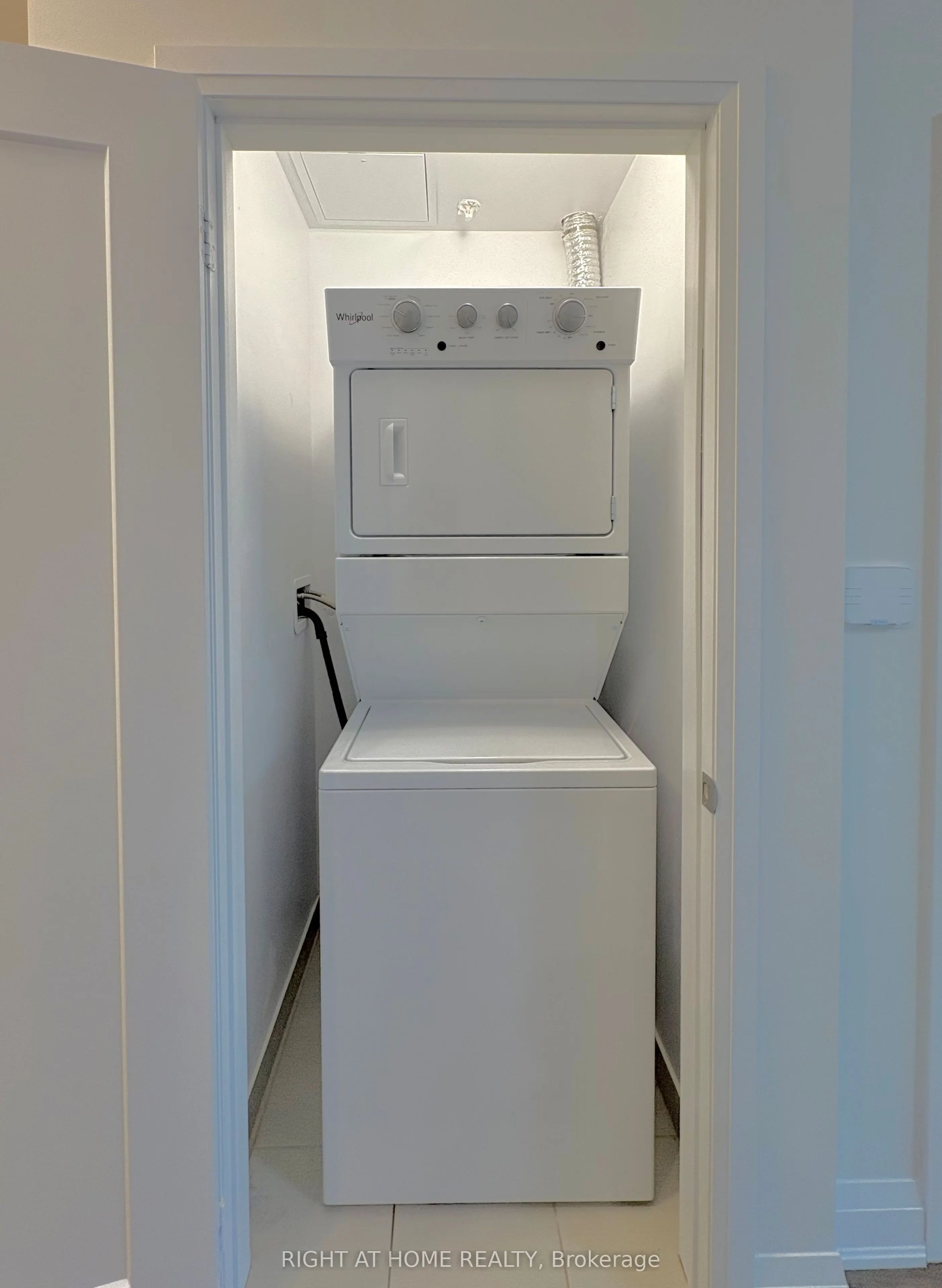 16 Concord Place, #513