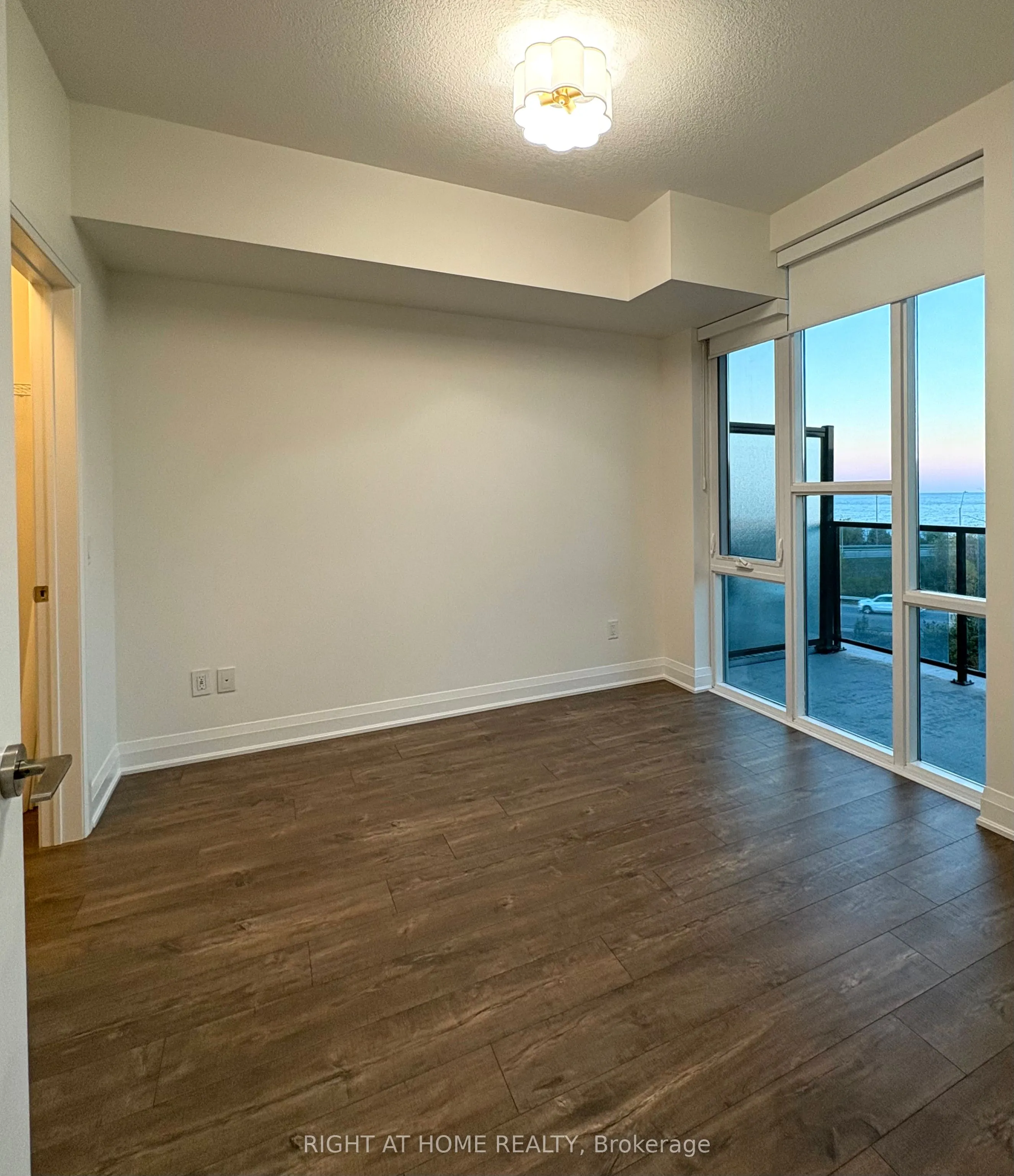 16 Concord Place, #513