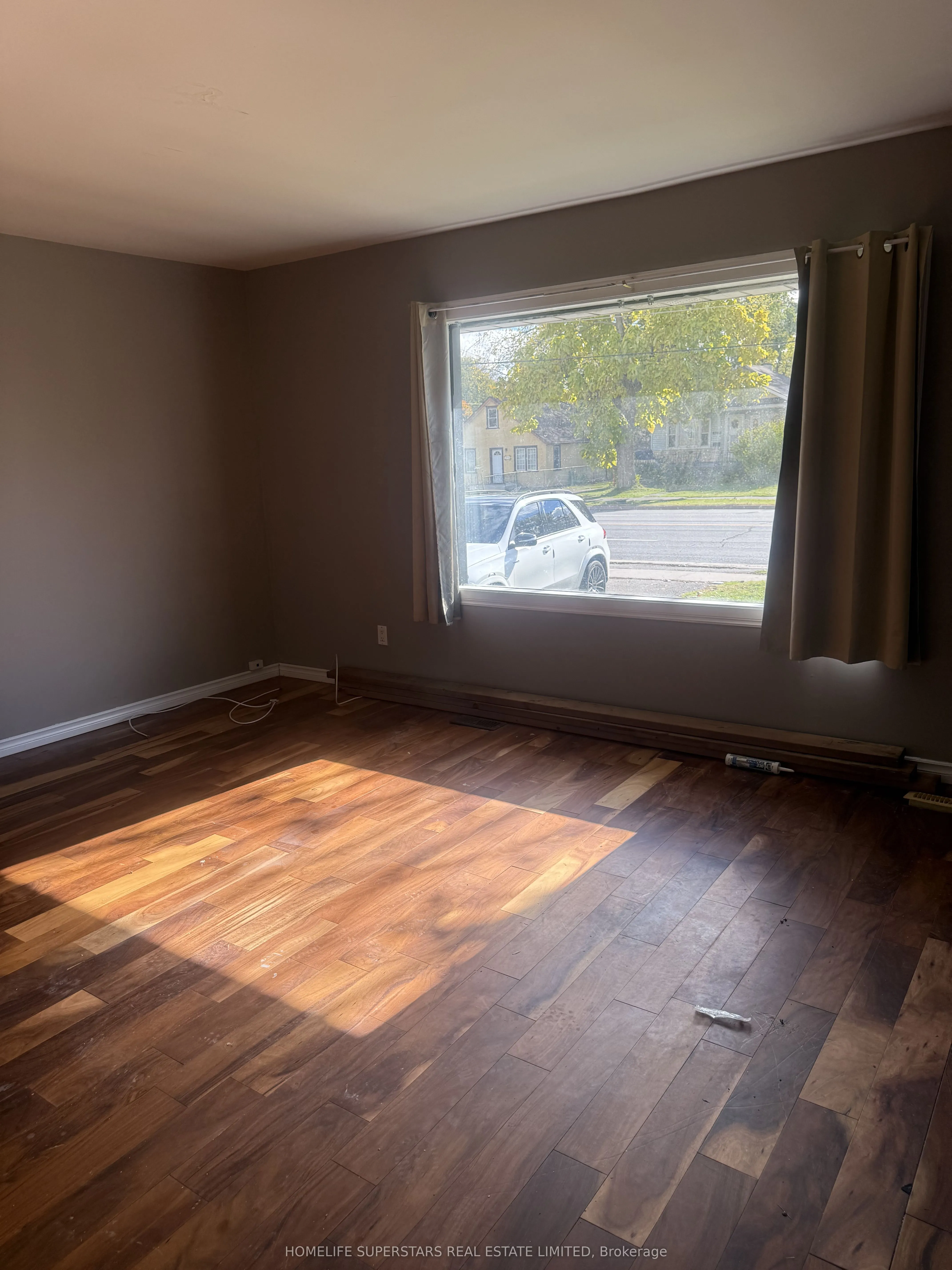 6391 Mcleod Road, #UNIT#1