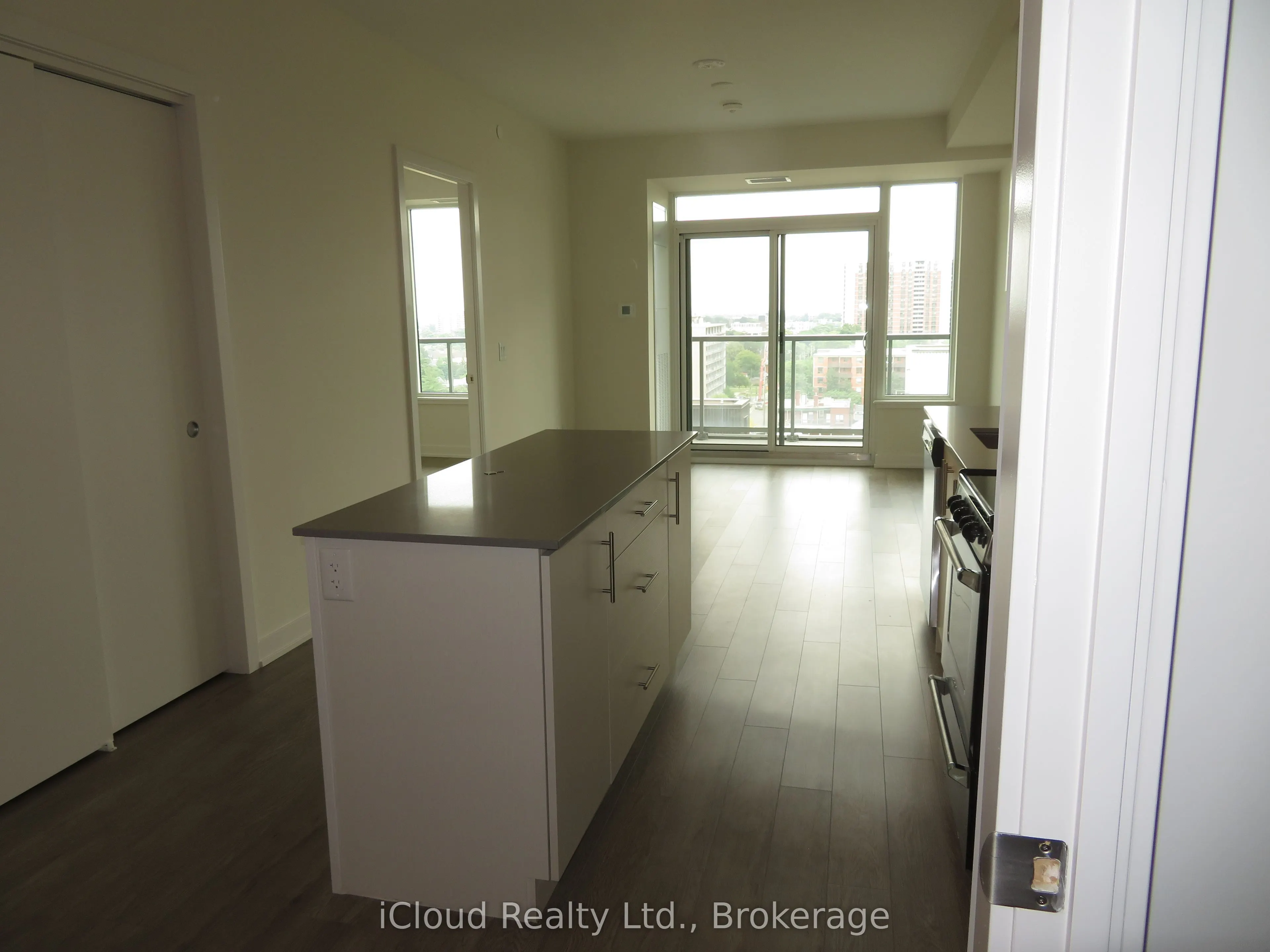 212 King William Street E, #1104