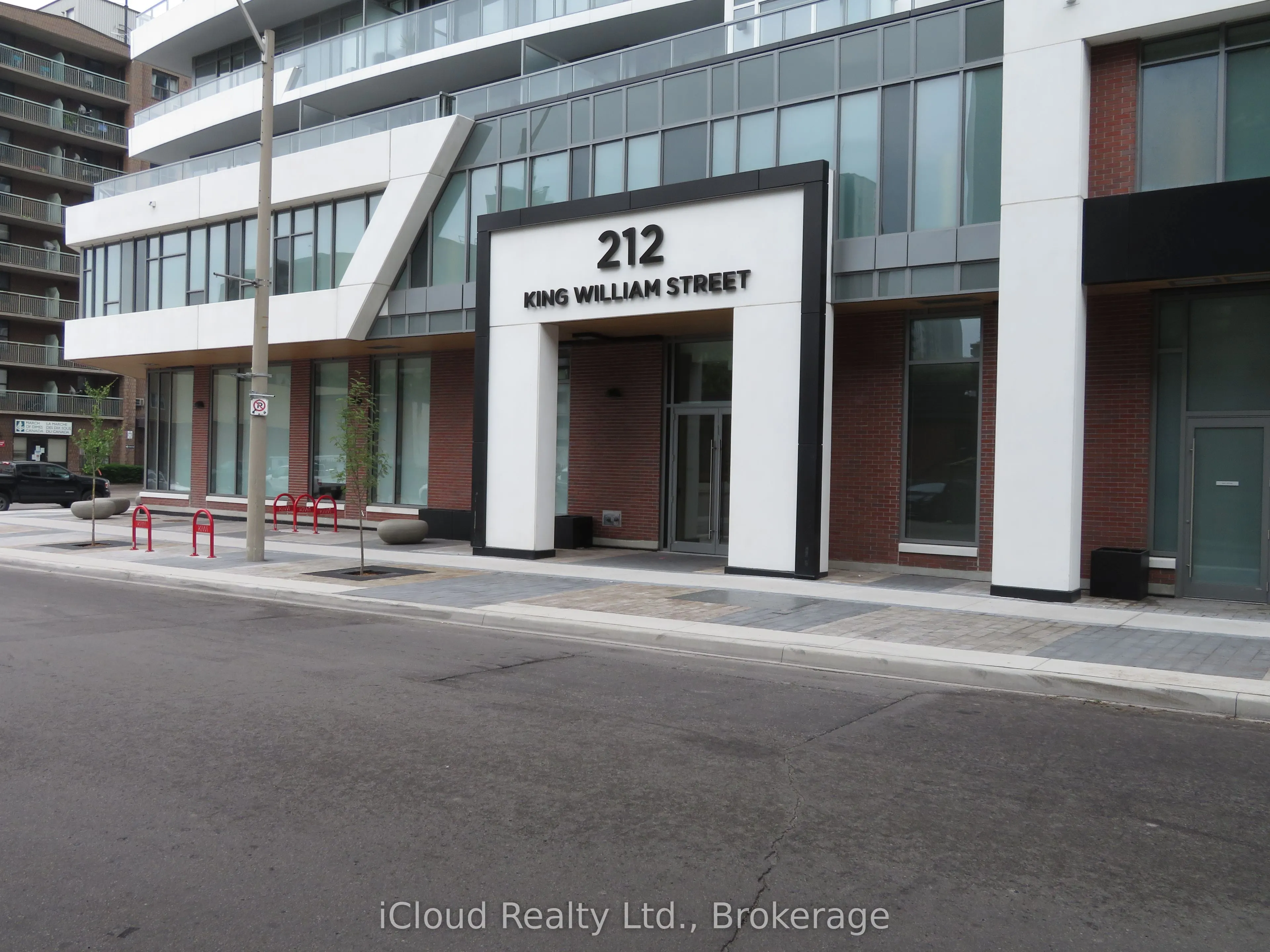 212 King William Street E, #1104