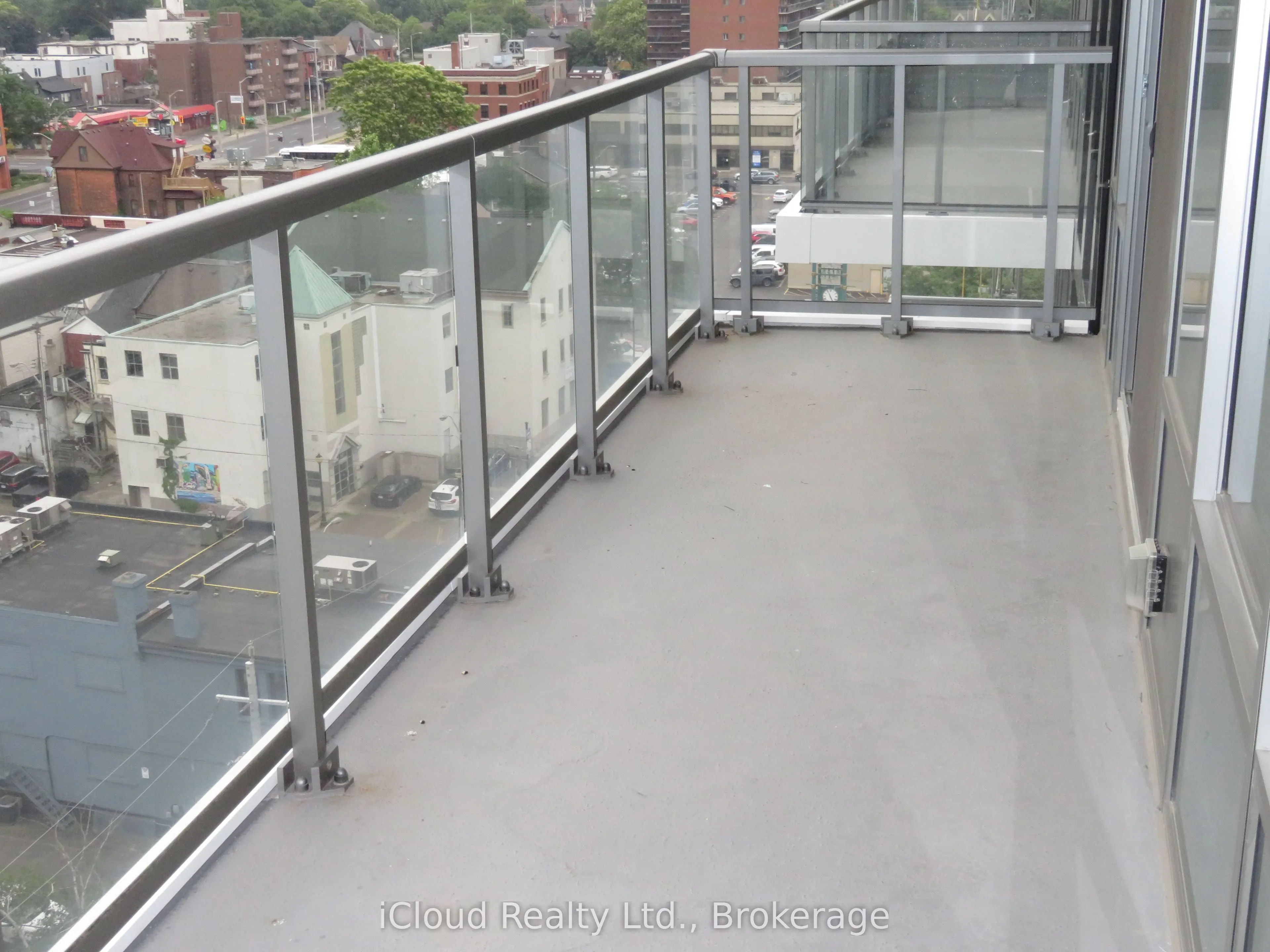 212 King William Street E, #1104