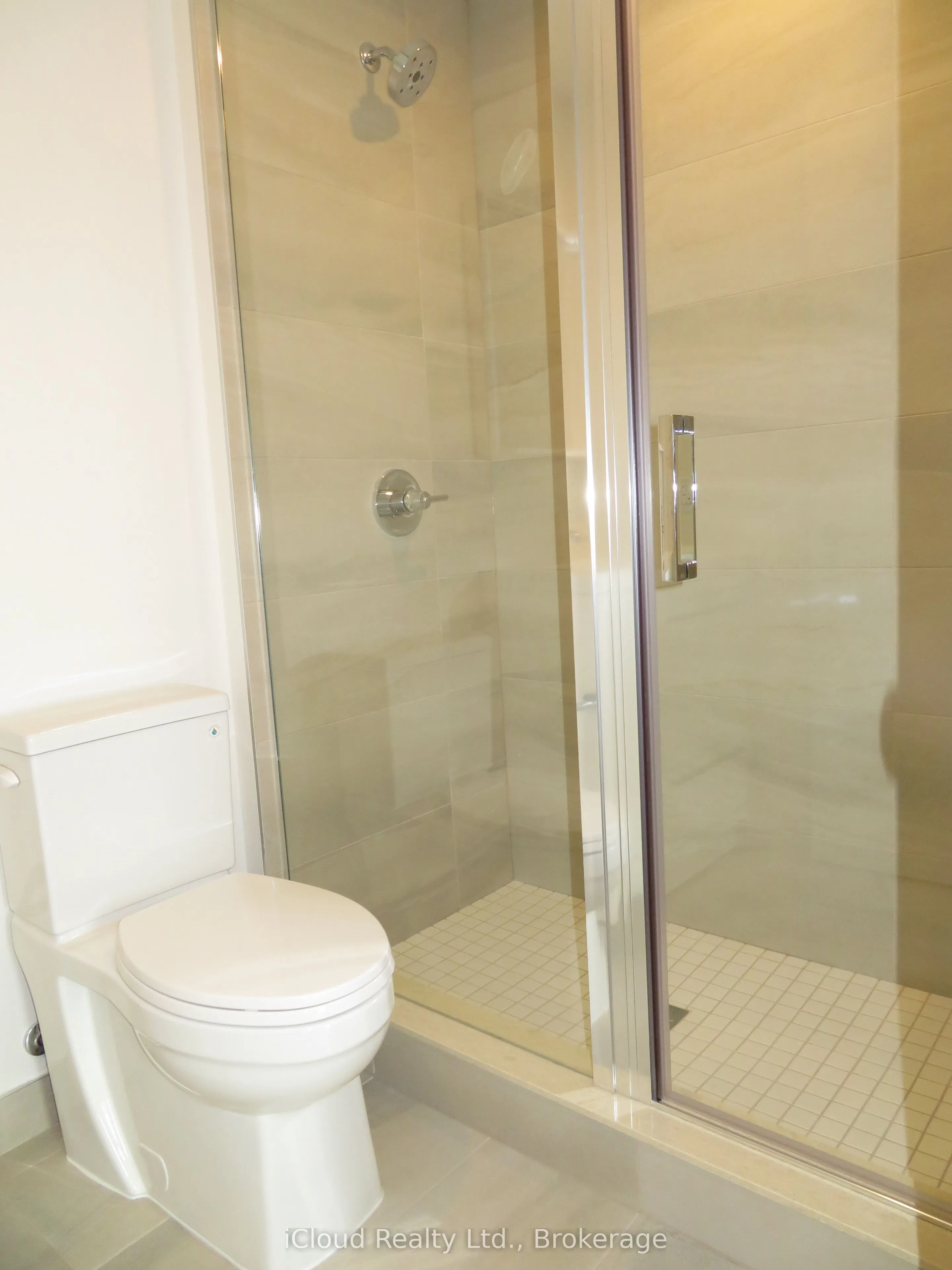 212 King William Street E, #1104