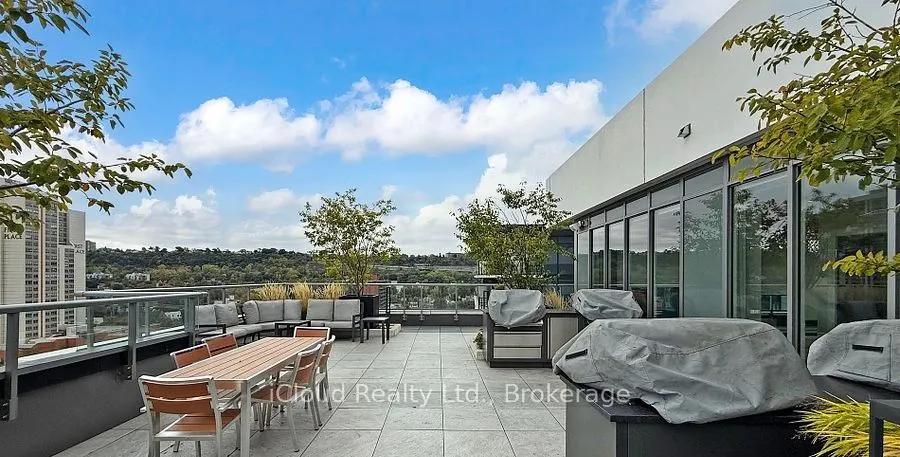 212 King William Street E, #1104