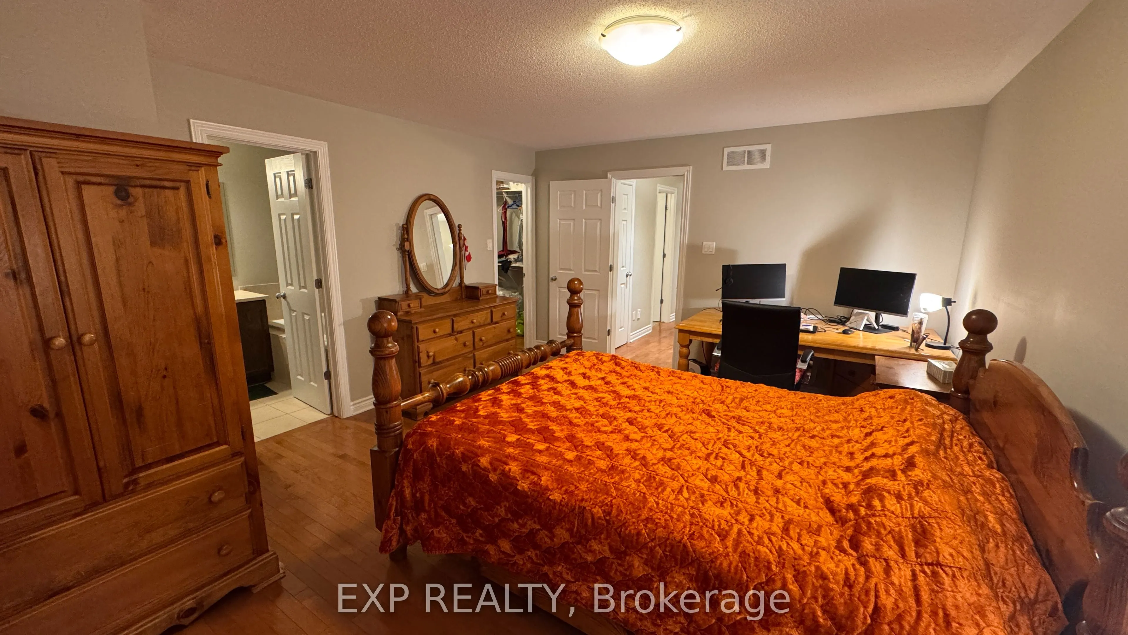 356 Tourmaline Crescent