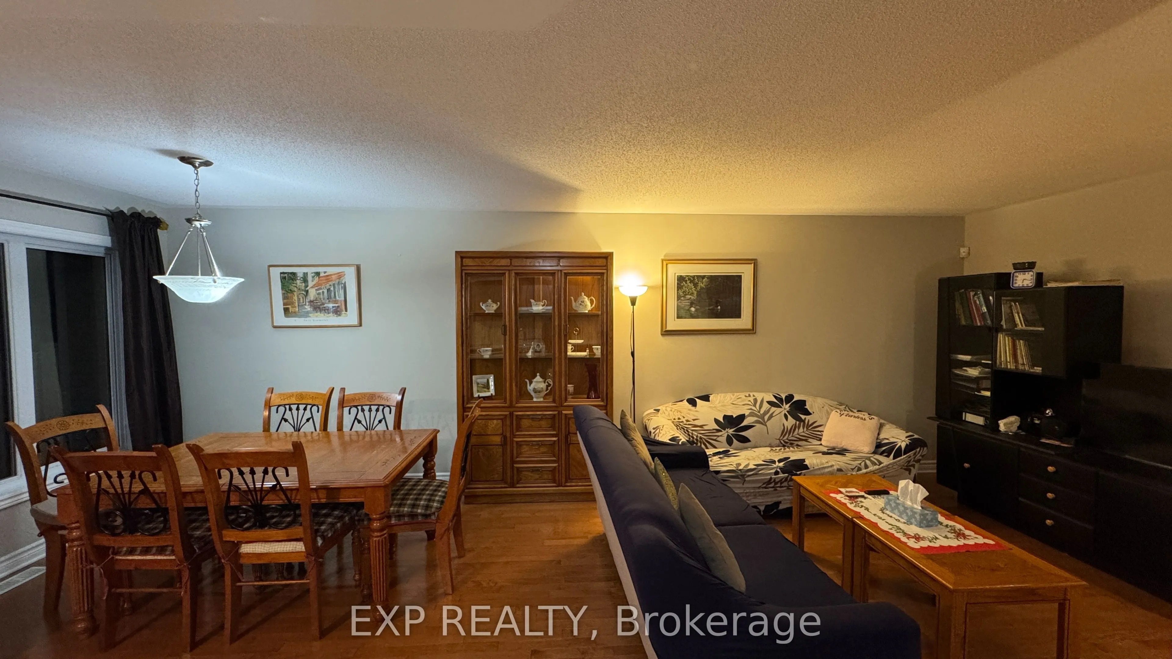 356 Tourmaline Crescent