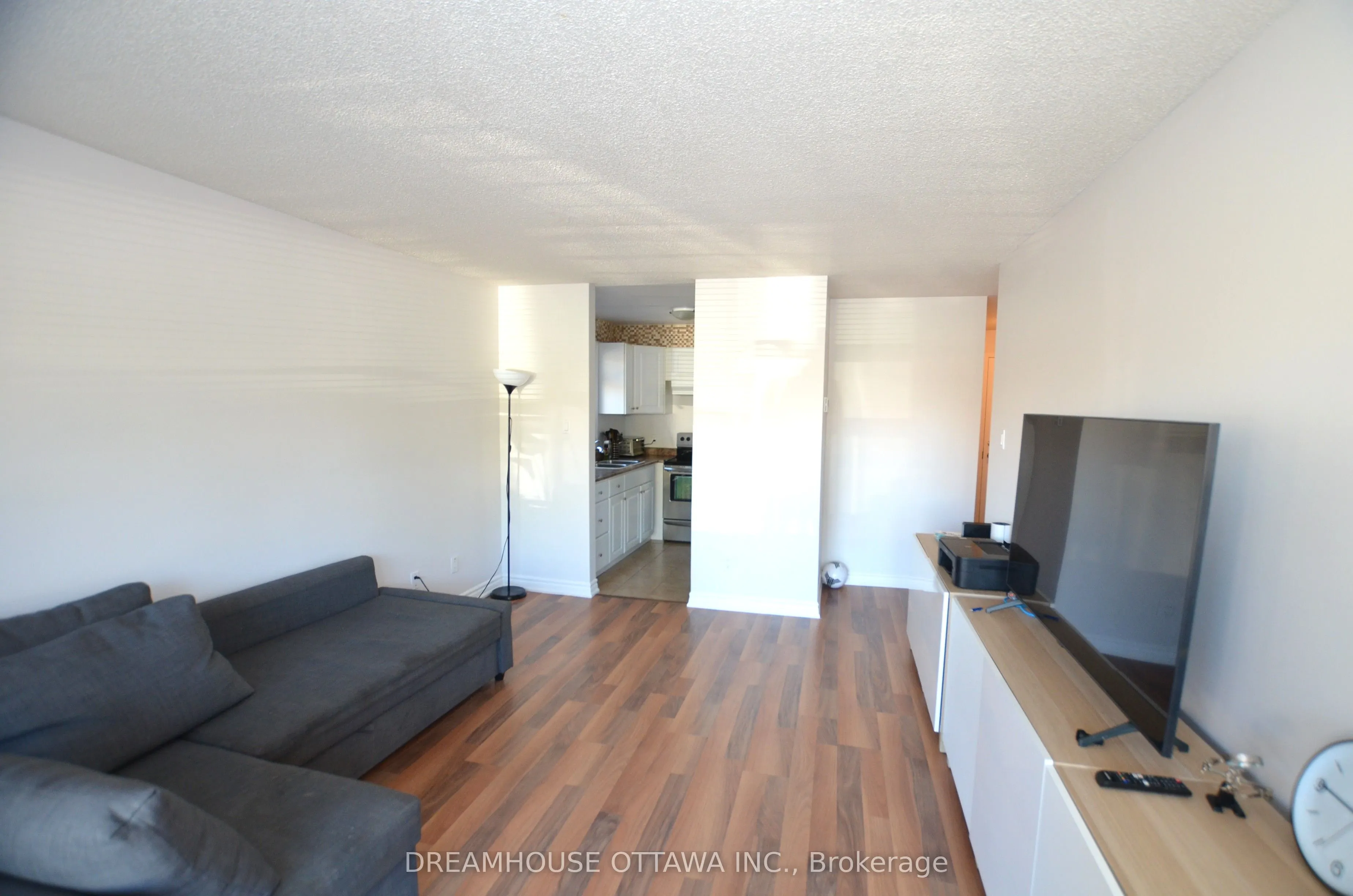 1490 Heron Road, #107