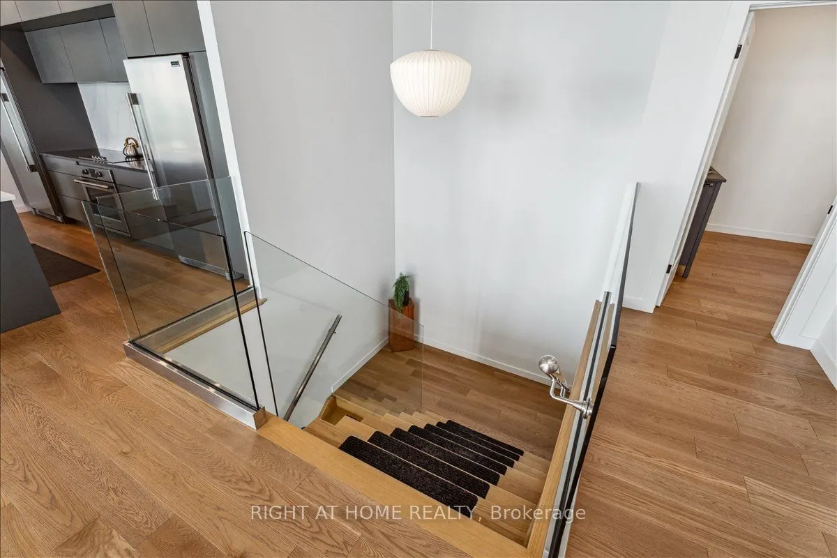 17 Bluewater Parkway