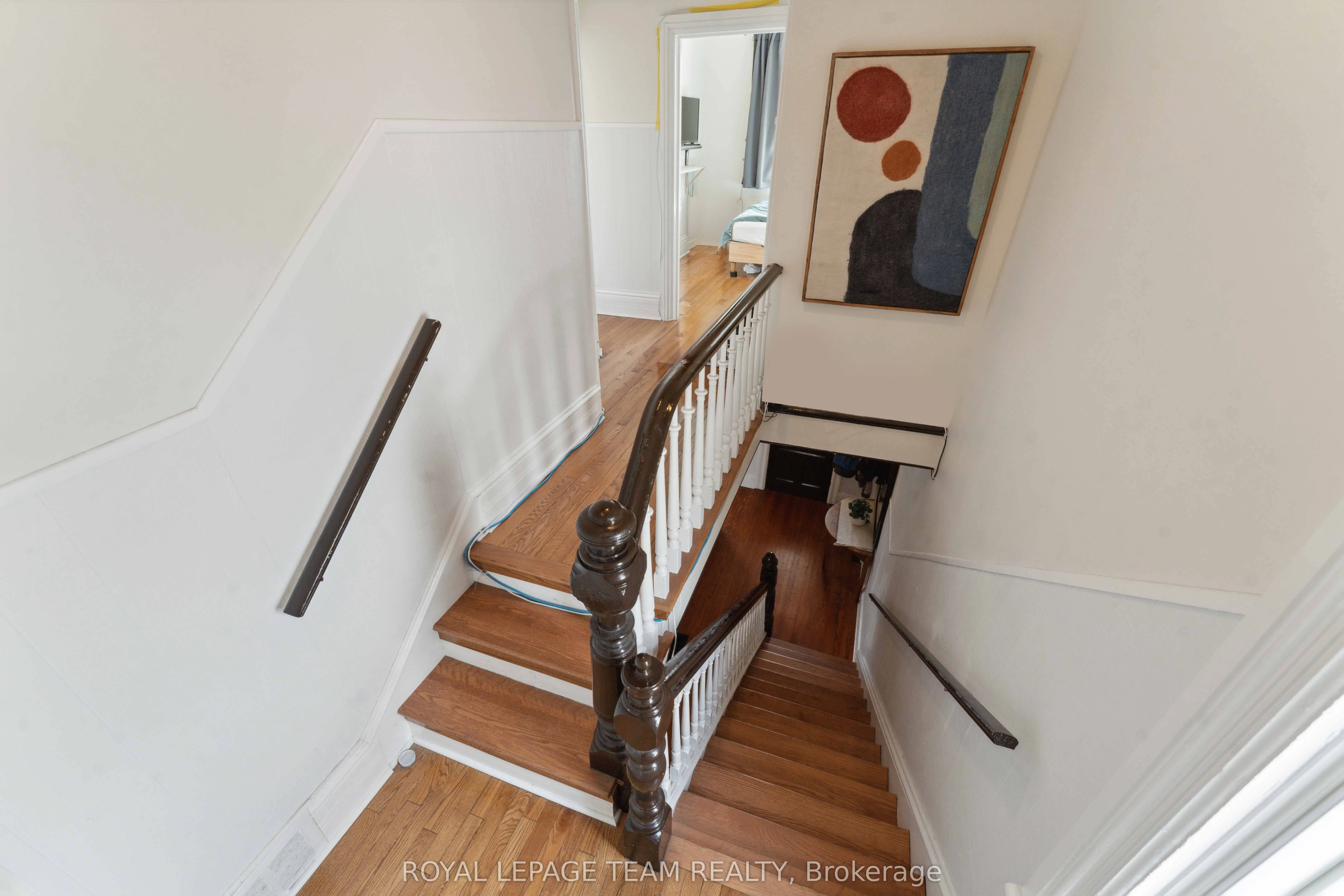 235 Cambridge Street N