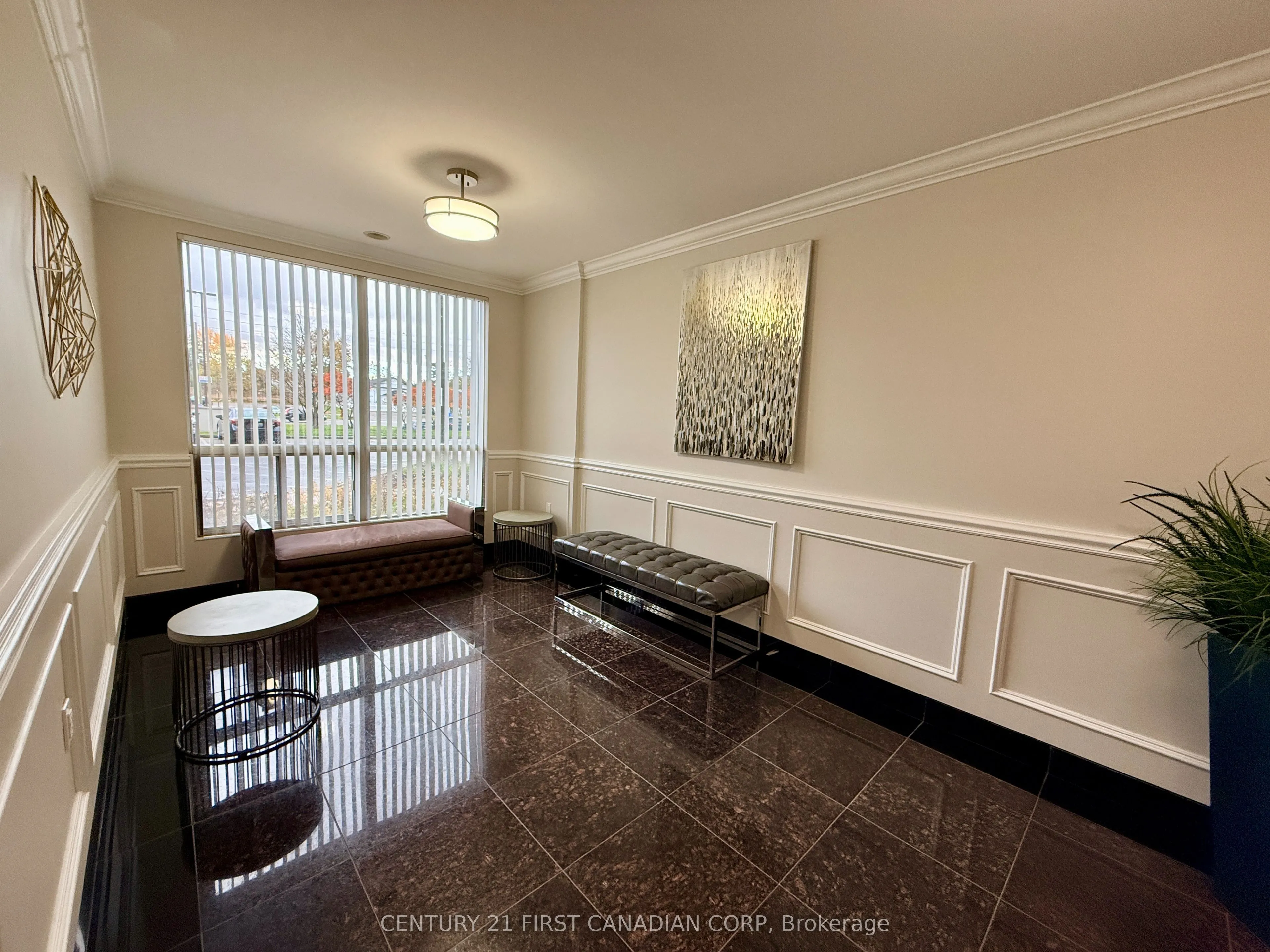 353 Commissioners Road W, #1109