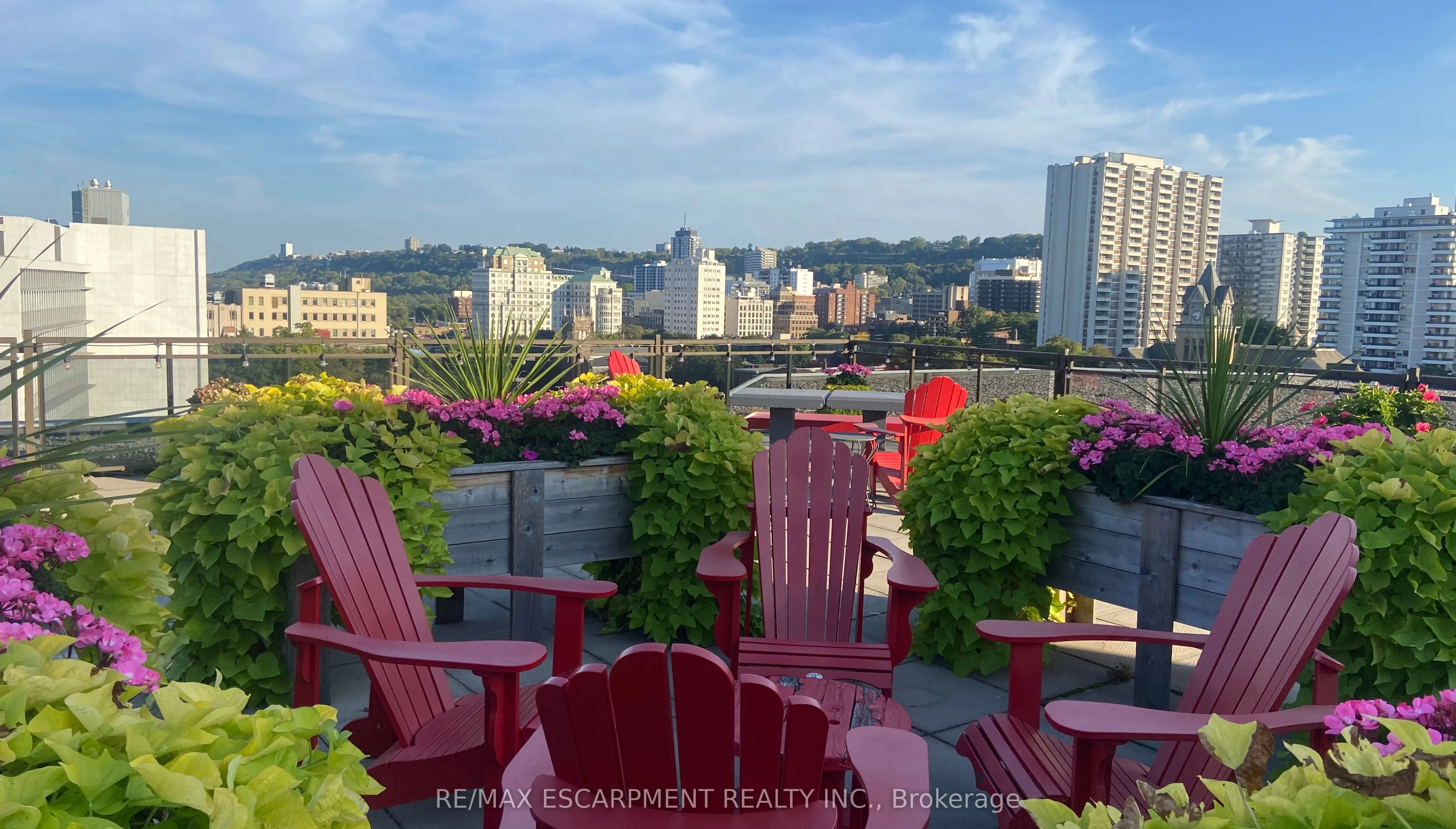 66 Bay Street S, #715