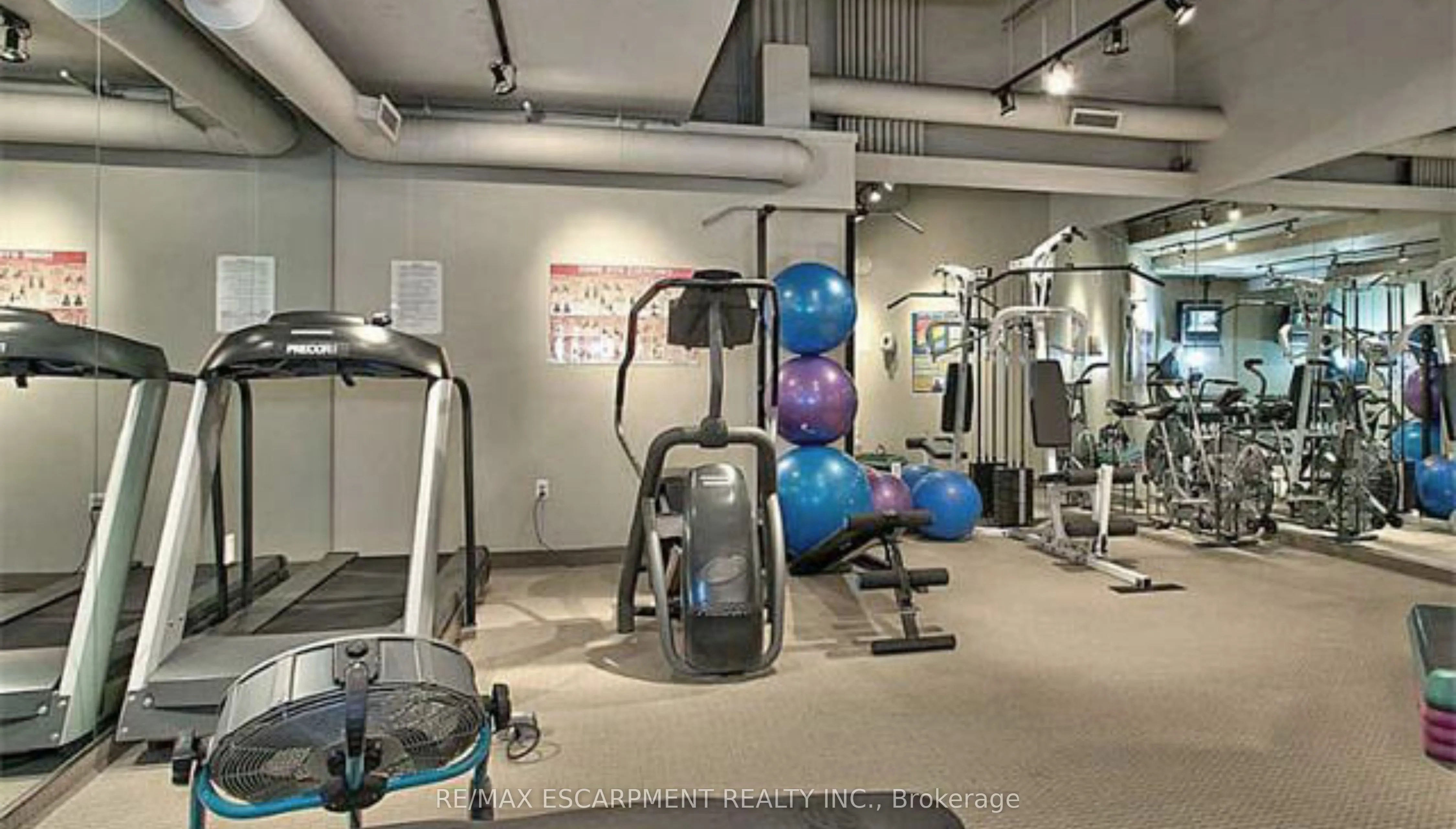 66 Bay Street S, #715