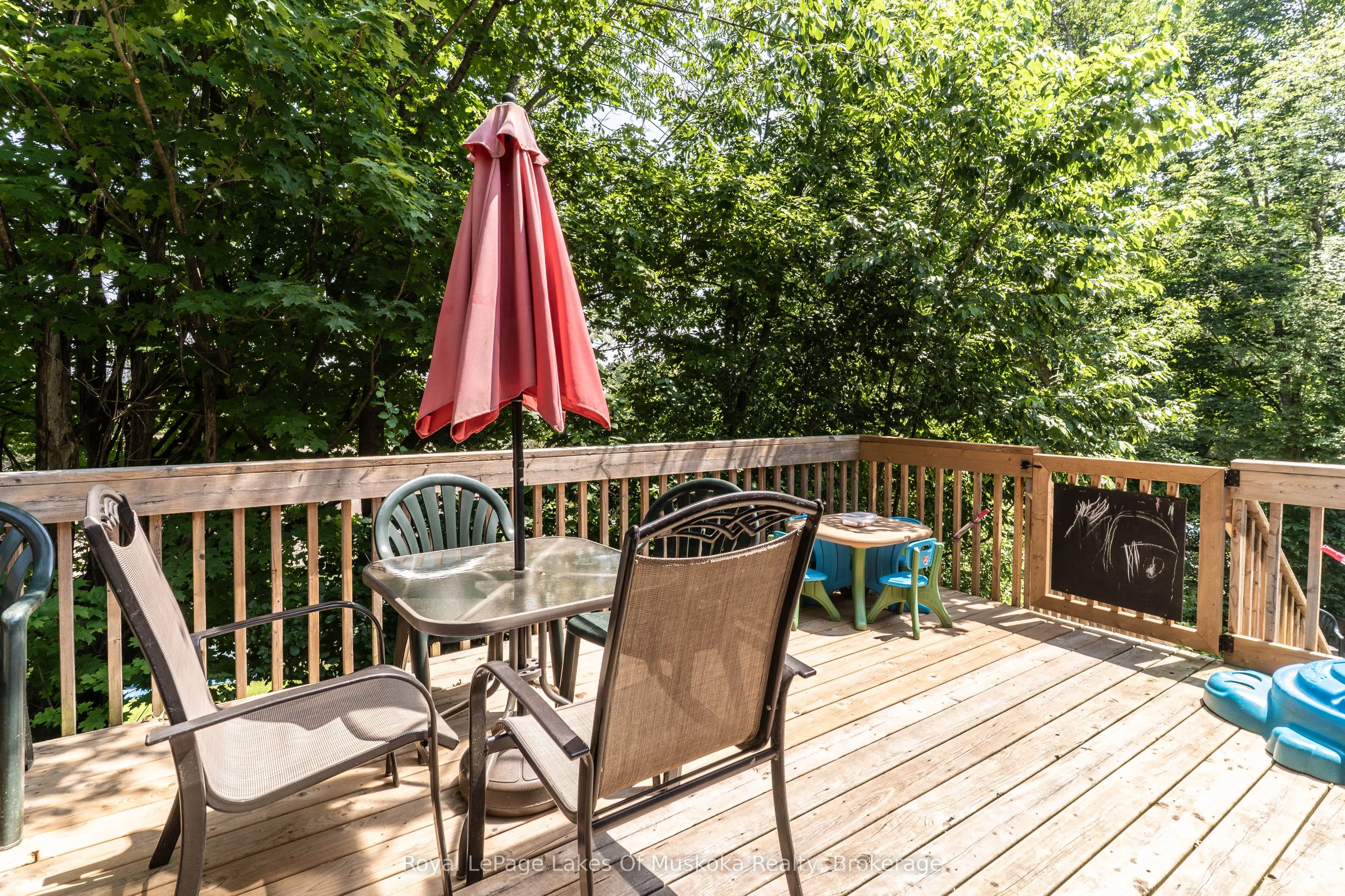 31 Florence Street W