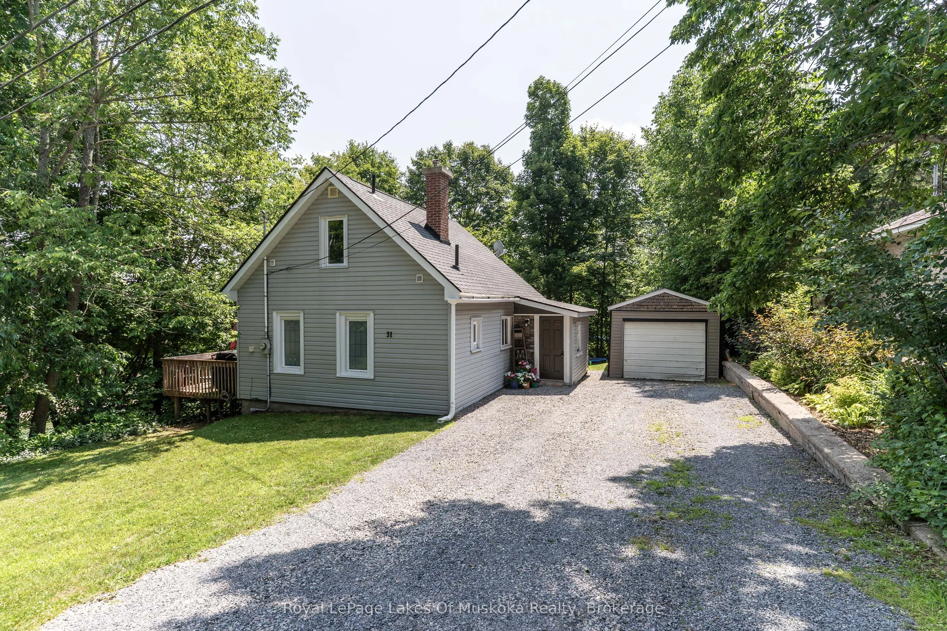 31 Florence Street W