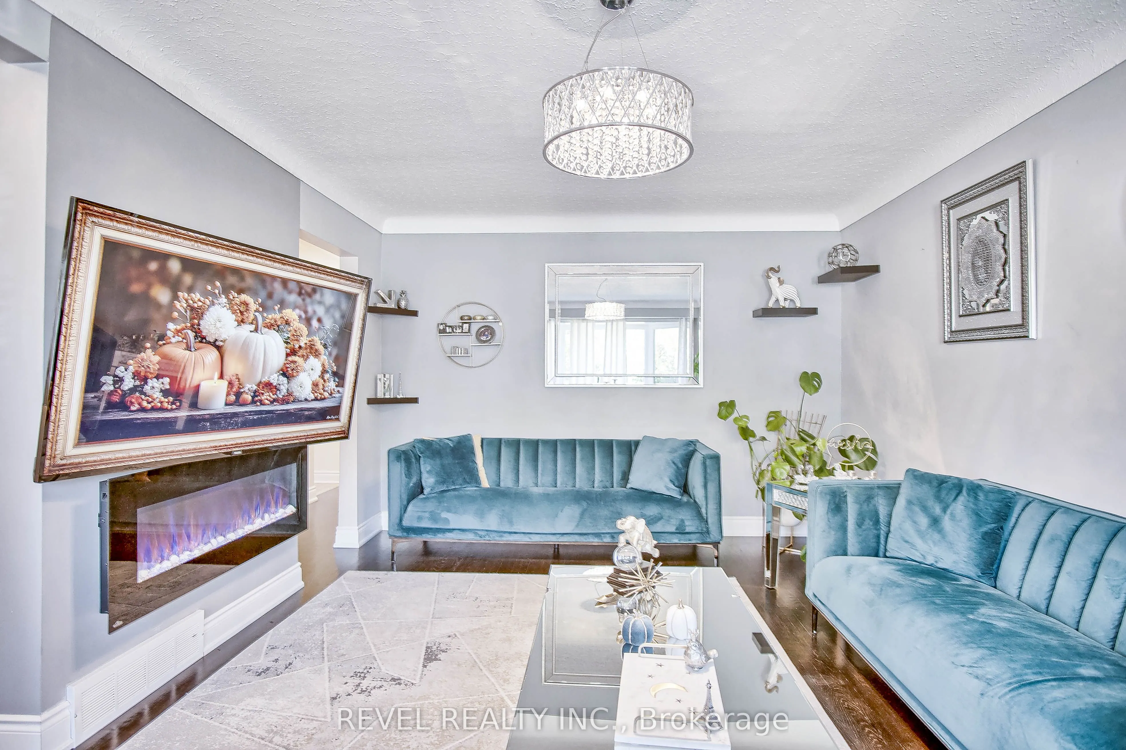 8060 Beaverdams Road N