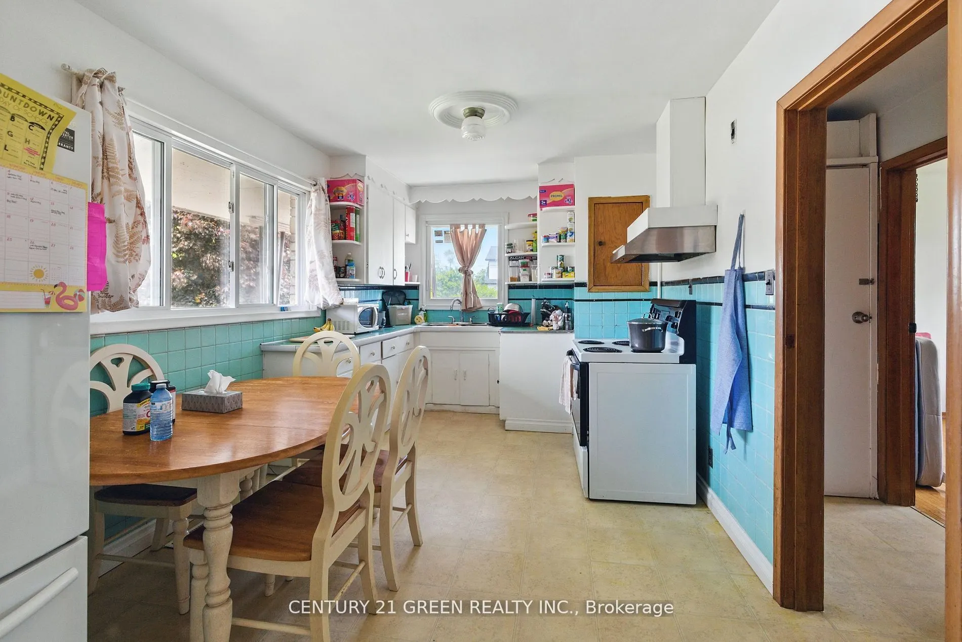 42 Bloomfield Avenue