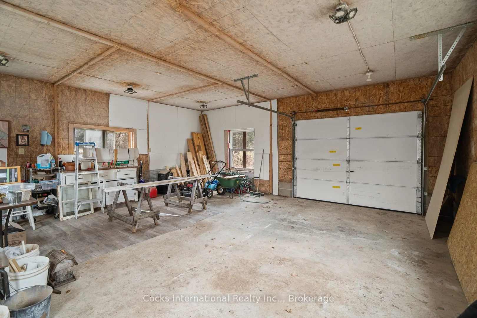 621 Chapman Strong Road