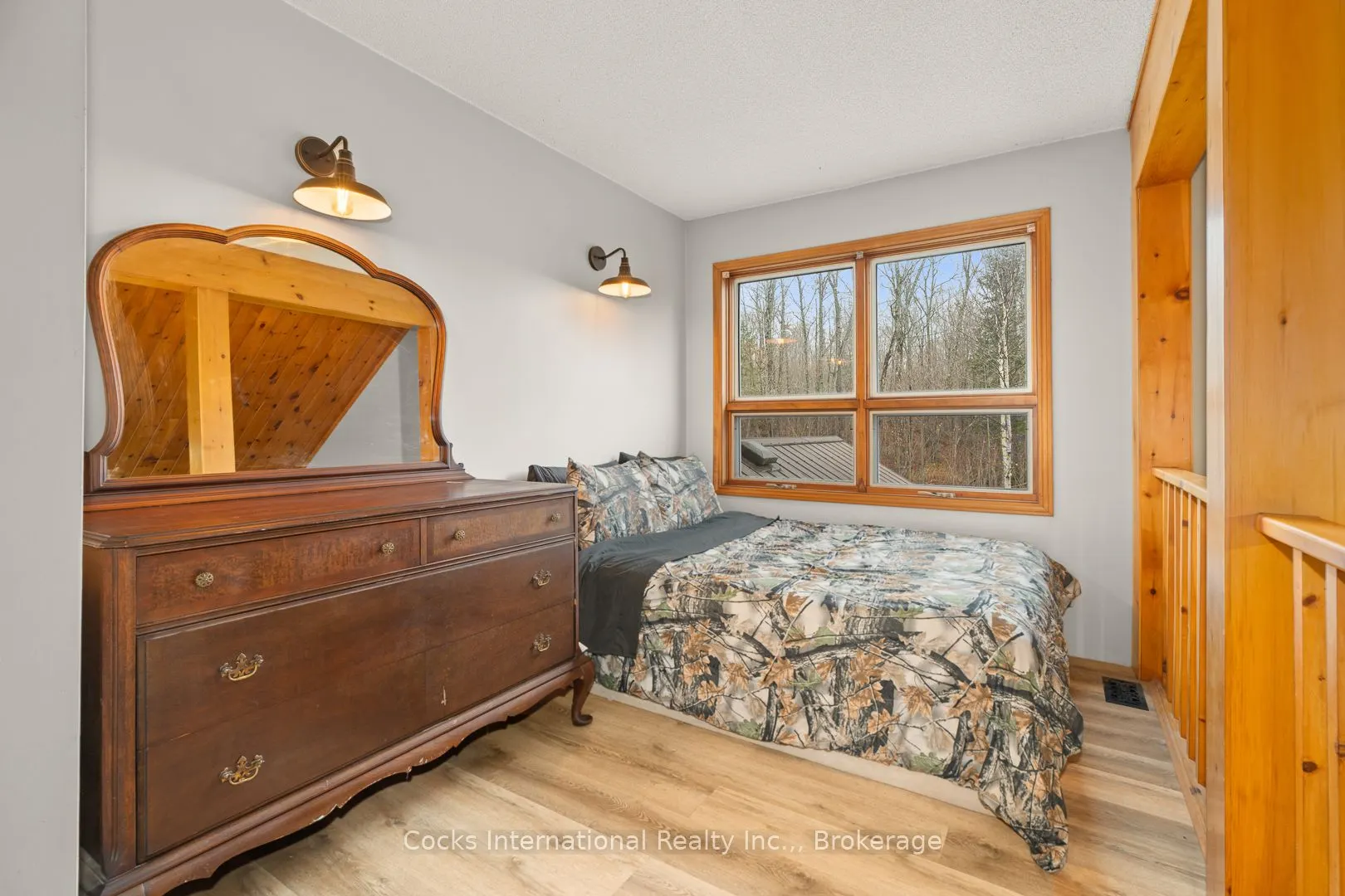 621 Chapman Strong Road