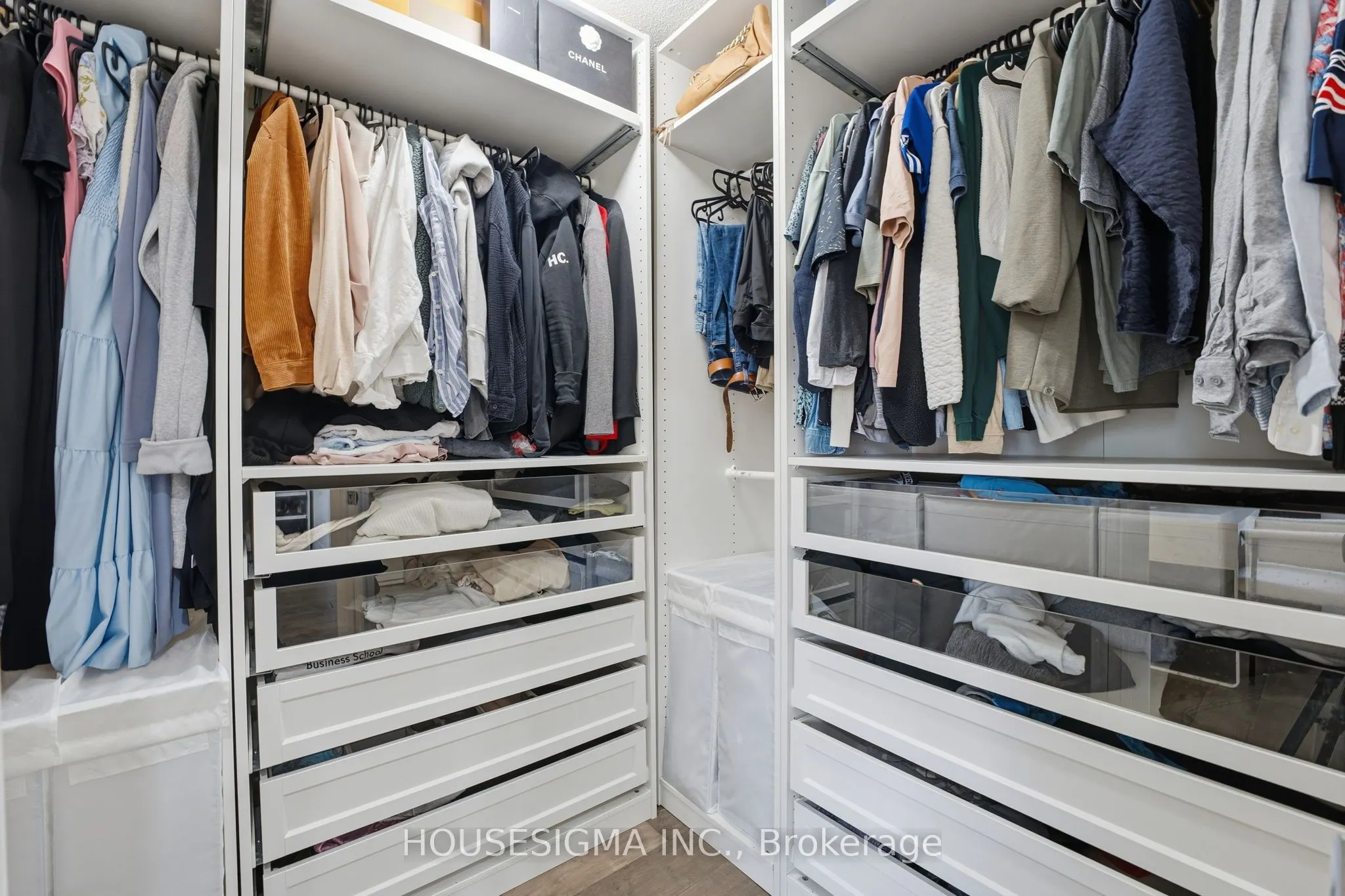 92 Glenmeadow Crescent