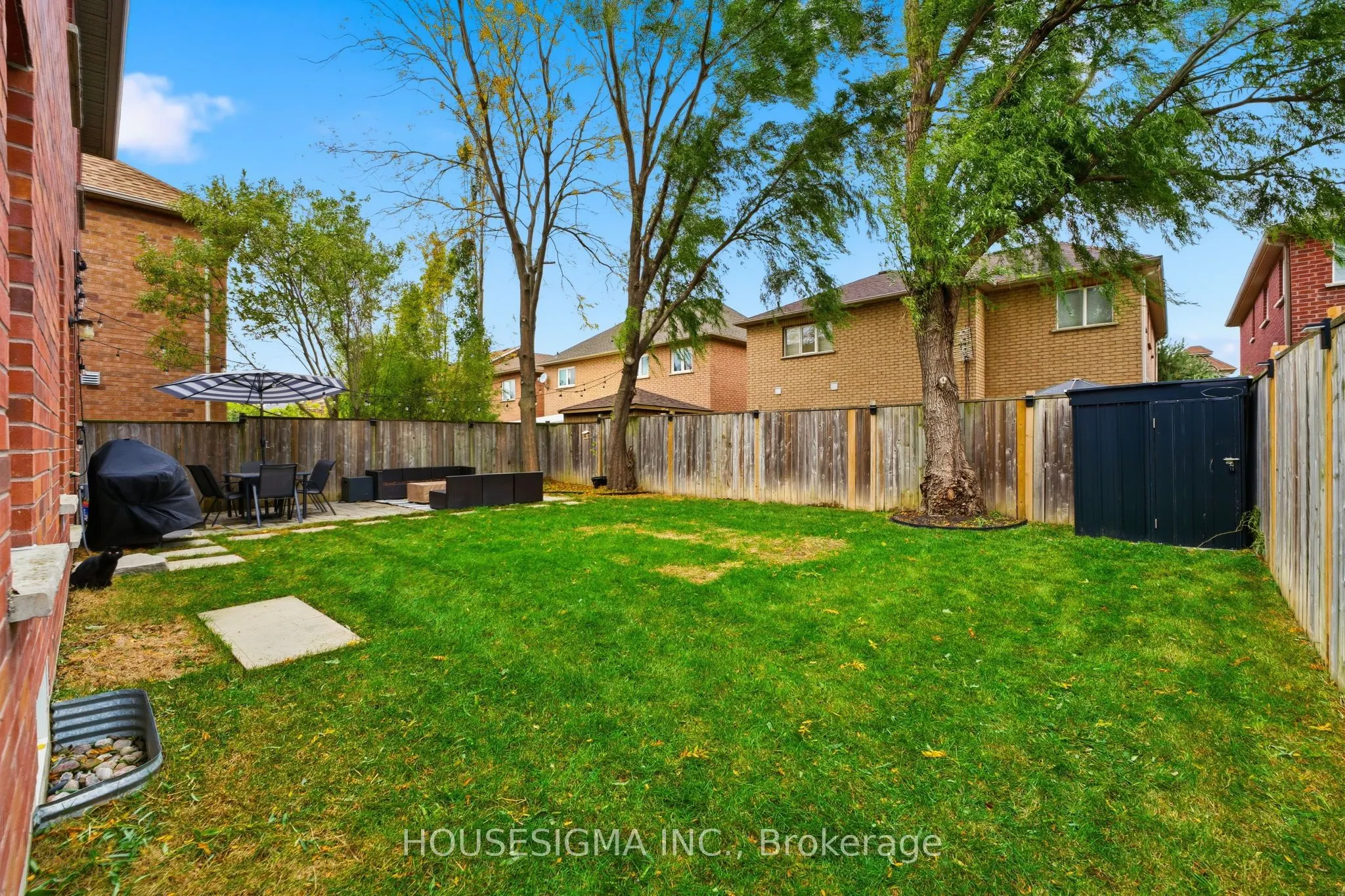 92 Glenmeadow Crescent