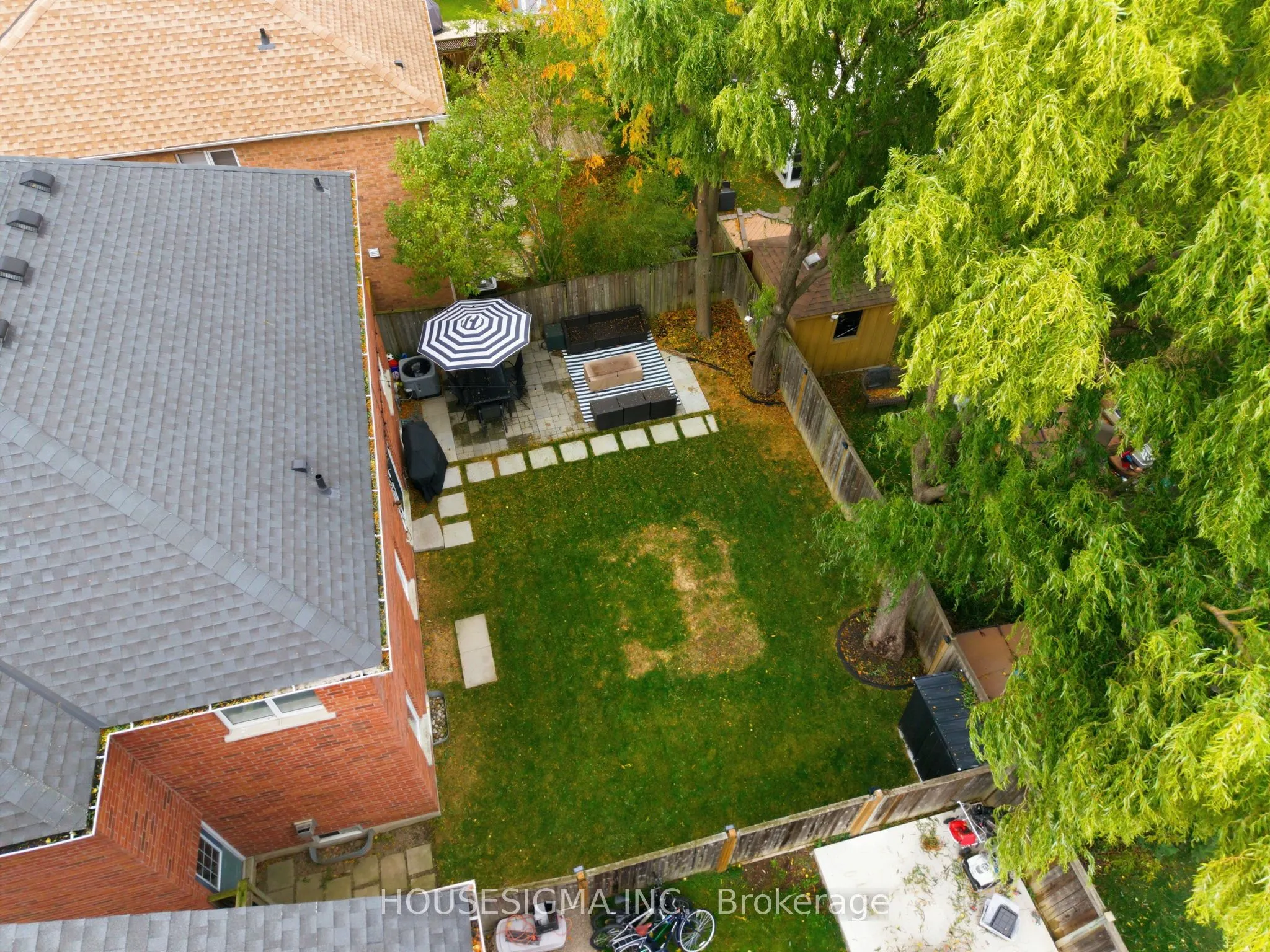 92 Glenmeadow Crescent