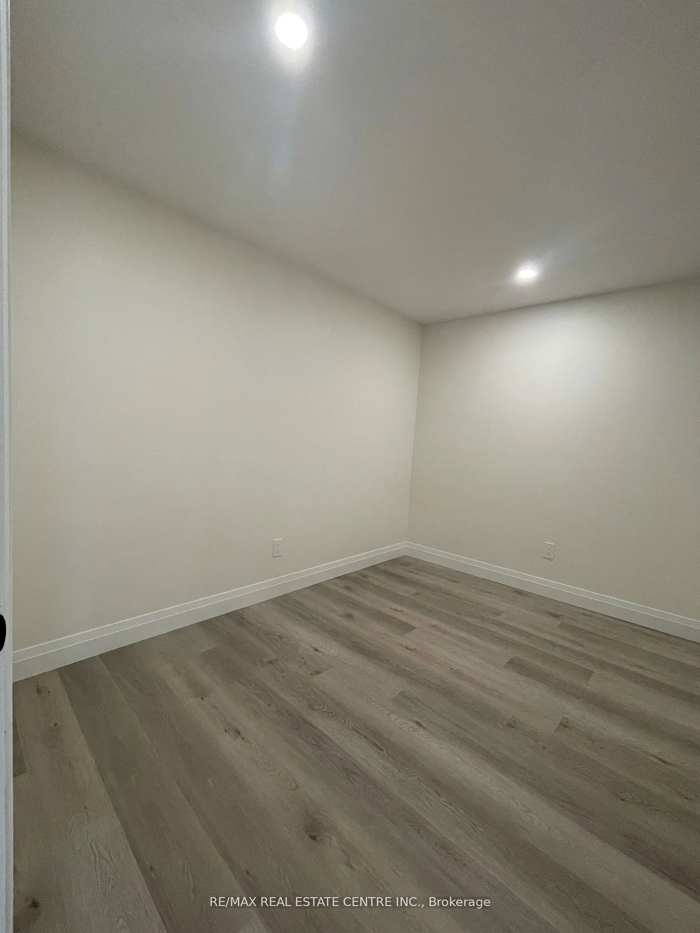 63 Warren Trail, #LOWER