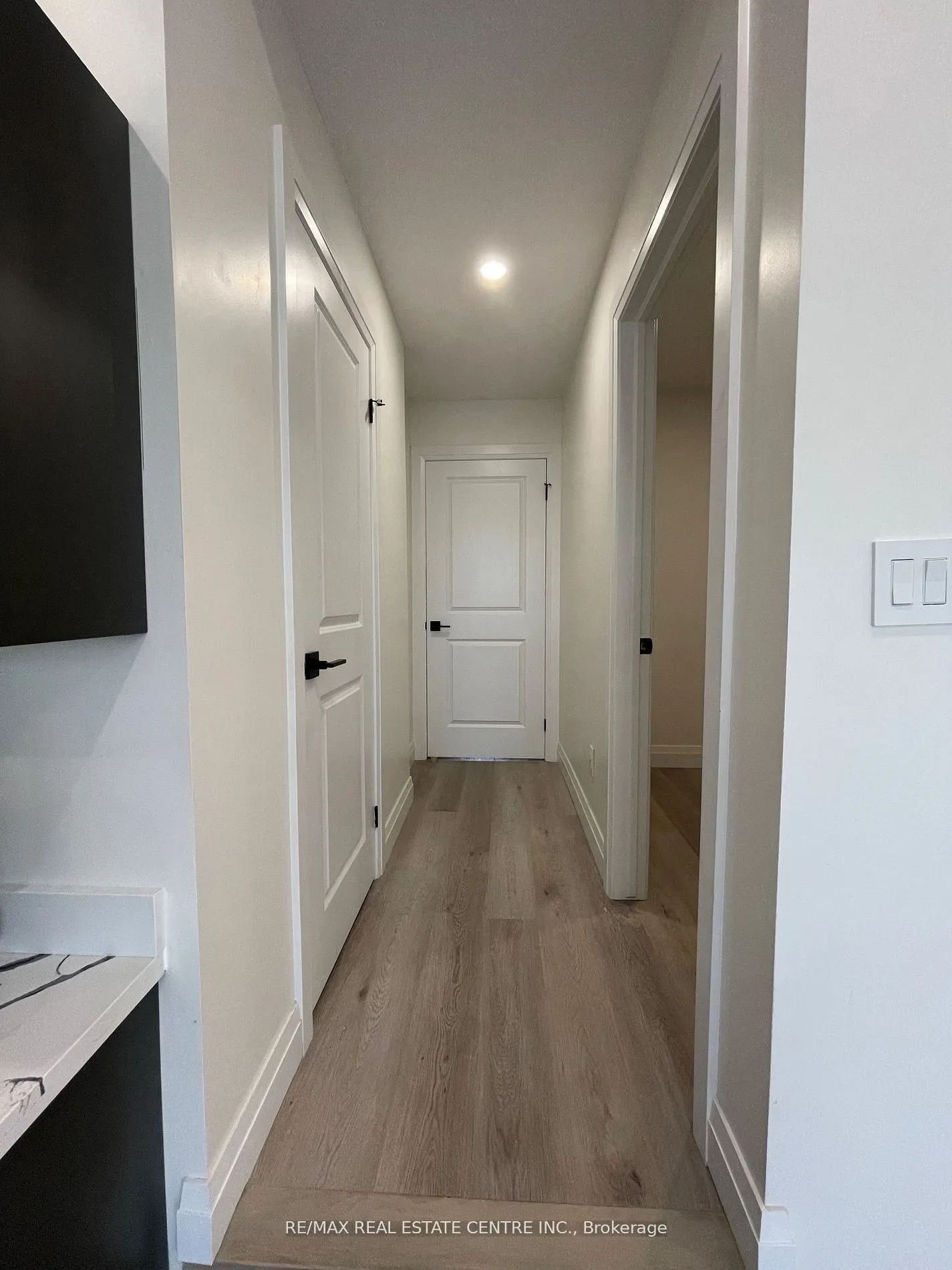 63 Warren Trail, #LOWER