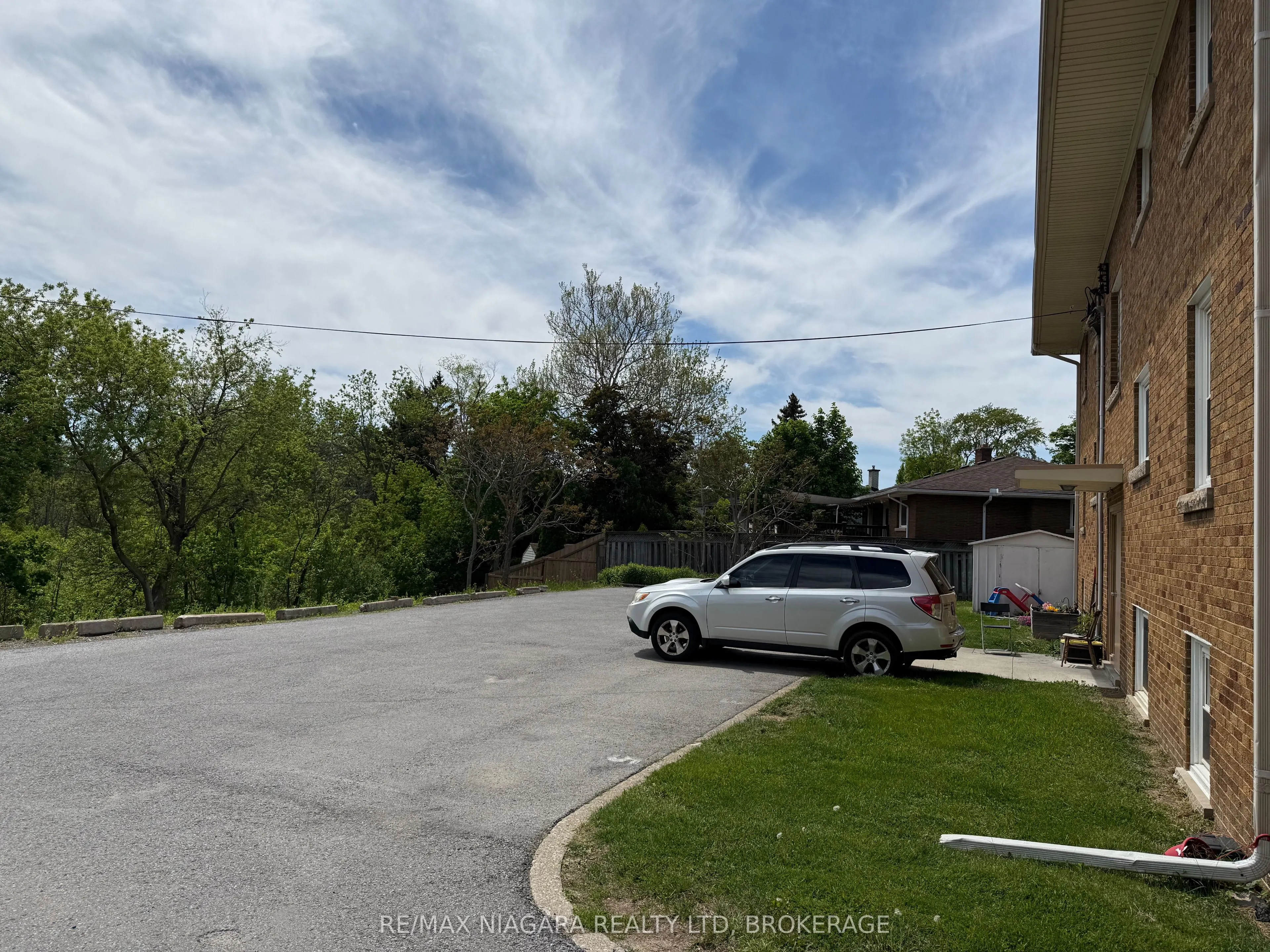 9 Riverview Boulevard, #1