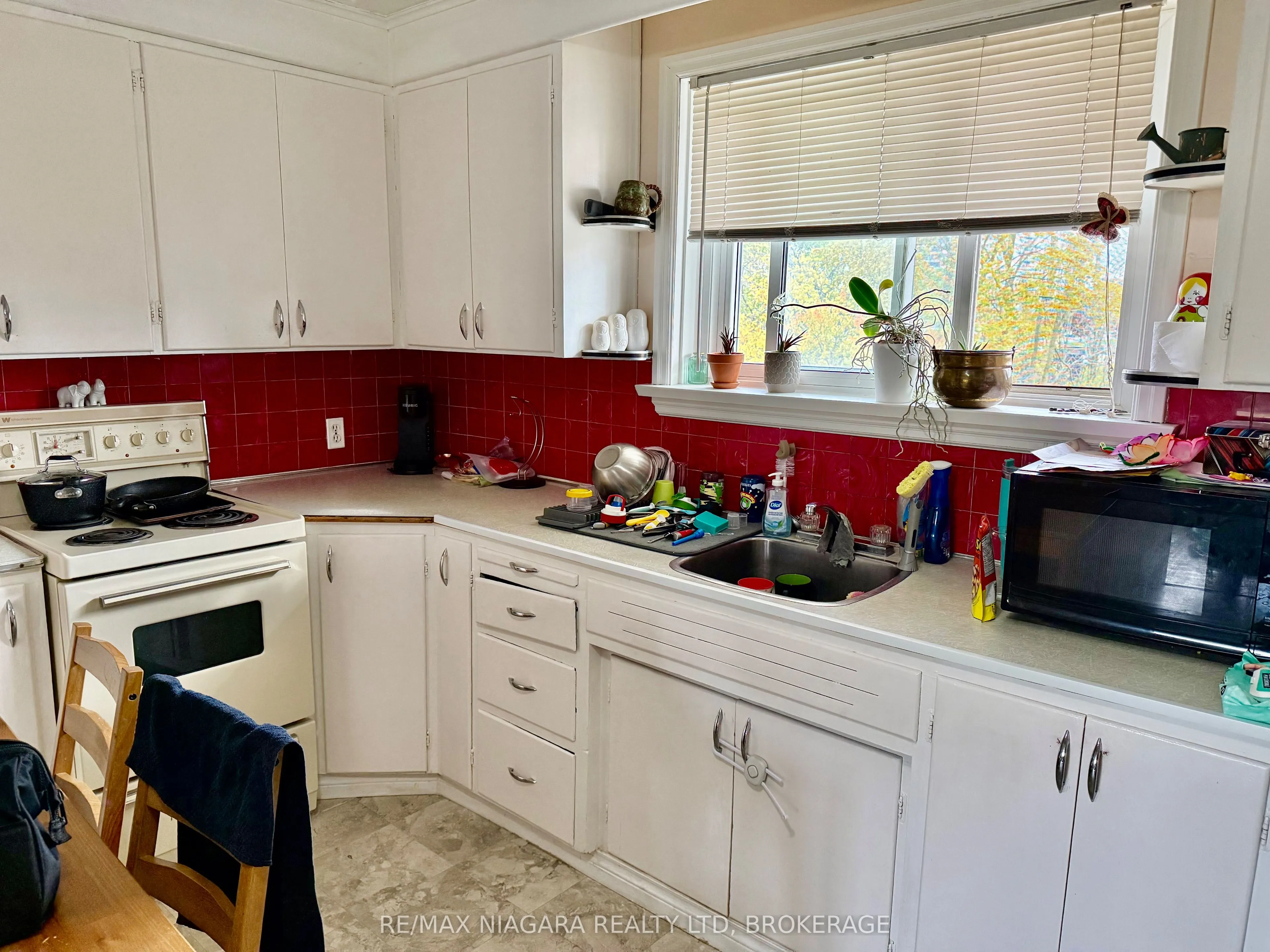 9 Riverview Boulevard, #1