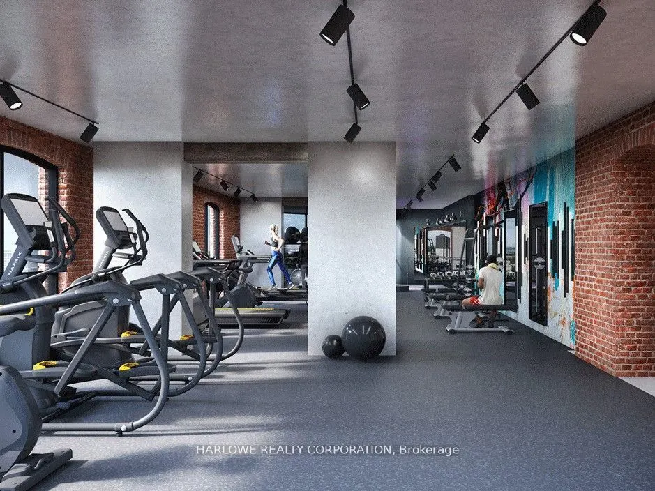 206 King Street W, #702