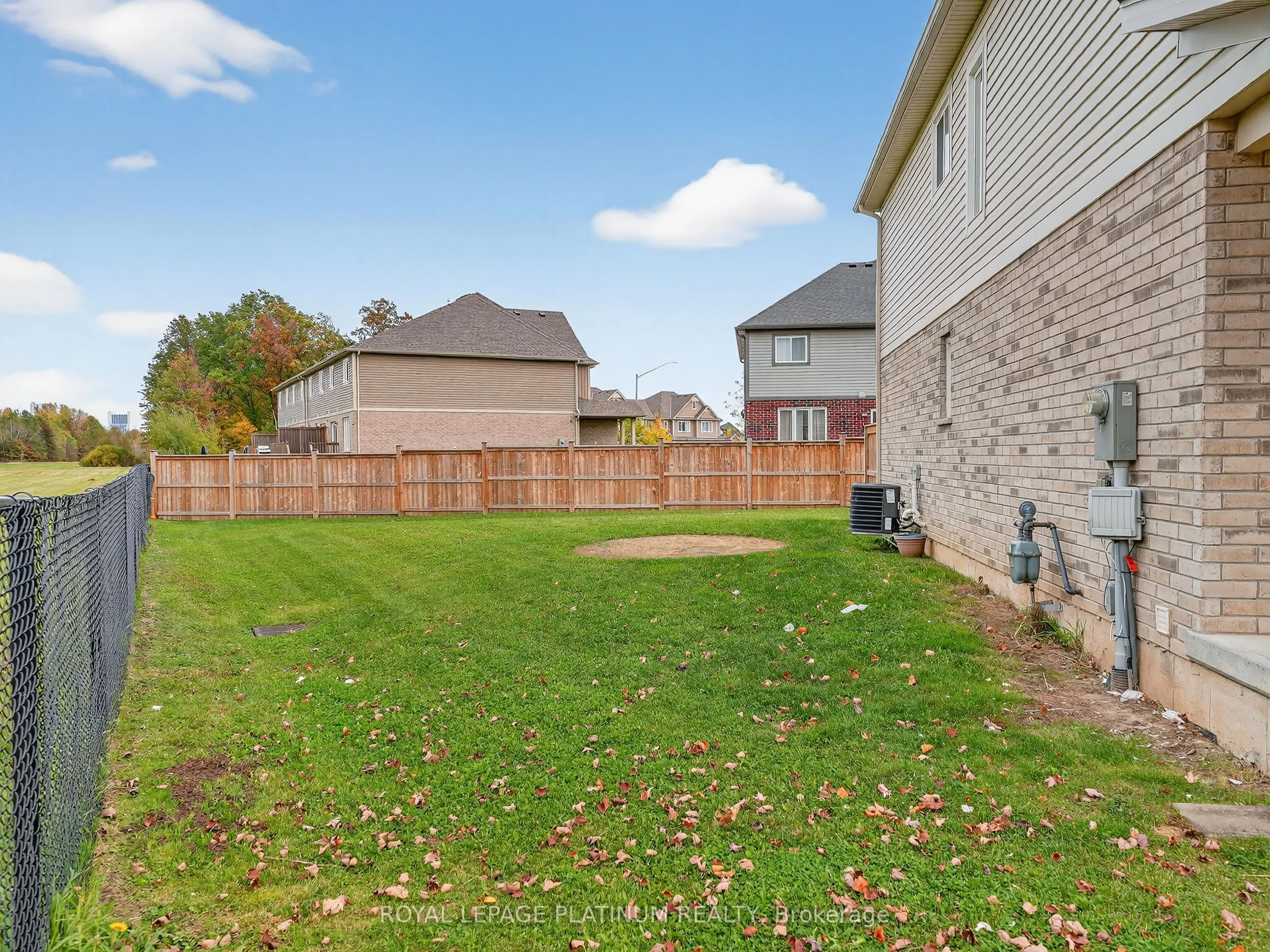 7945 Oldfield Road, #14