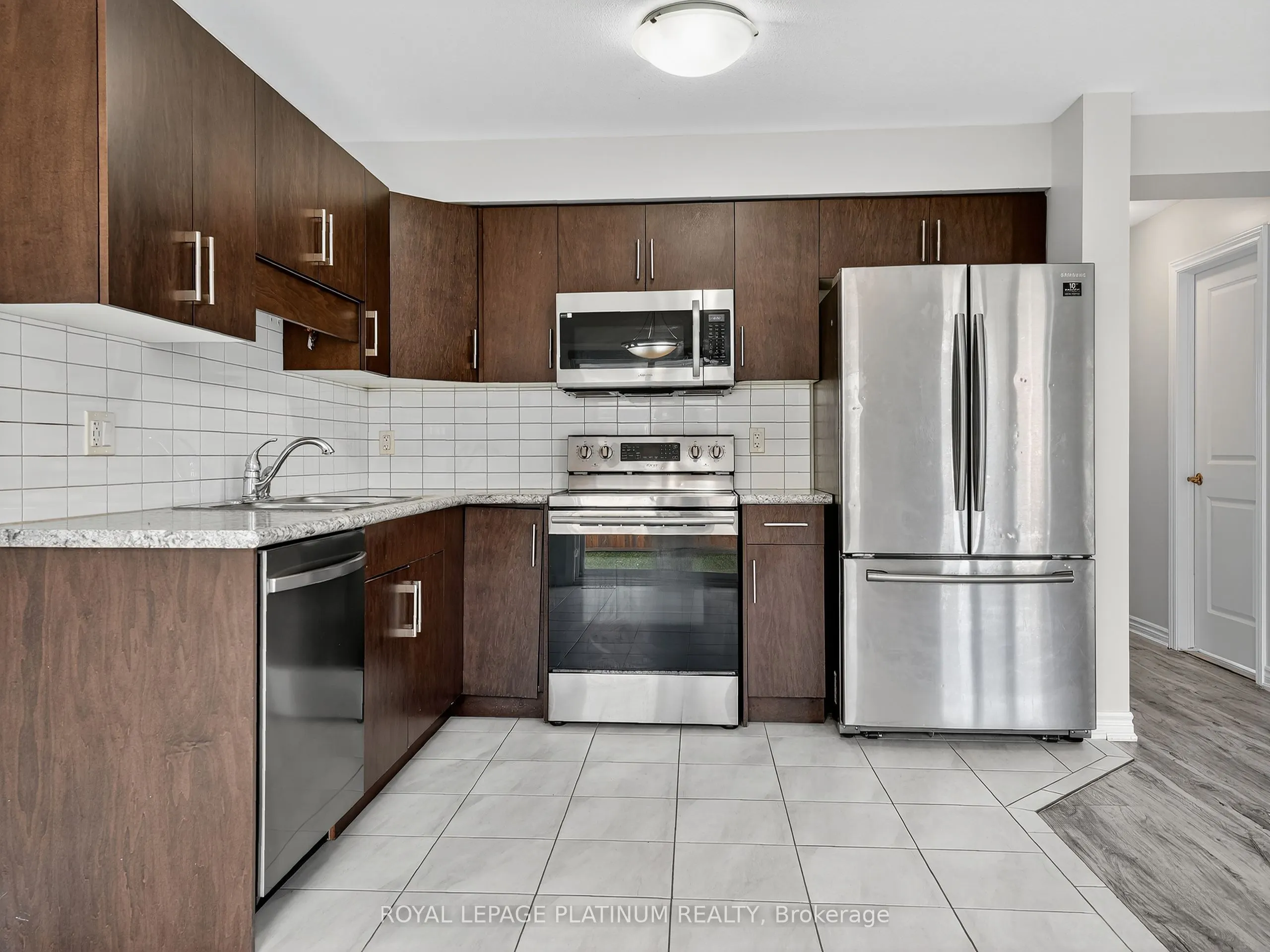 7945 Oldfield Road, #14