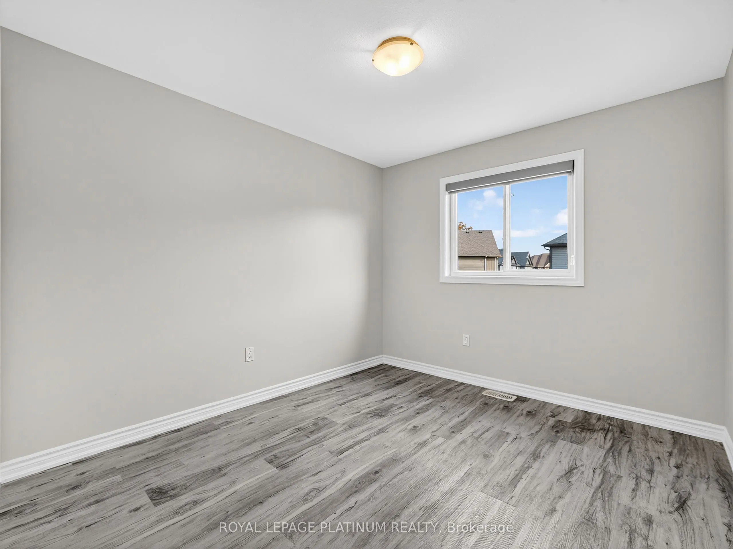 7945 Oldfield Road, #14