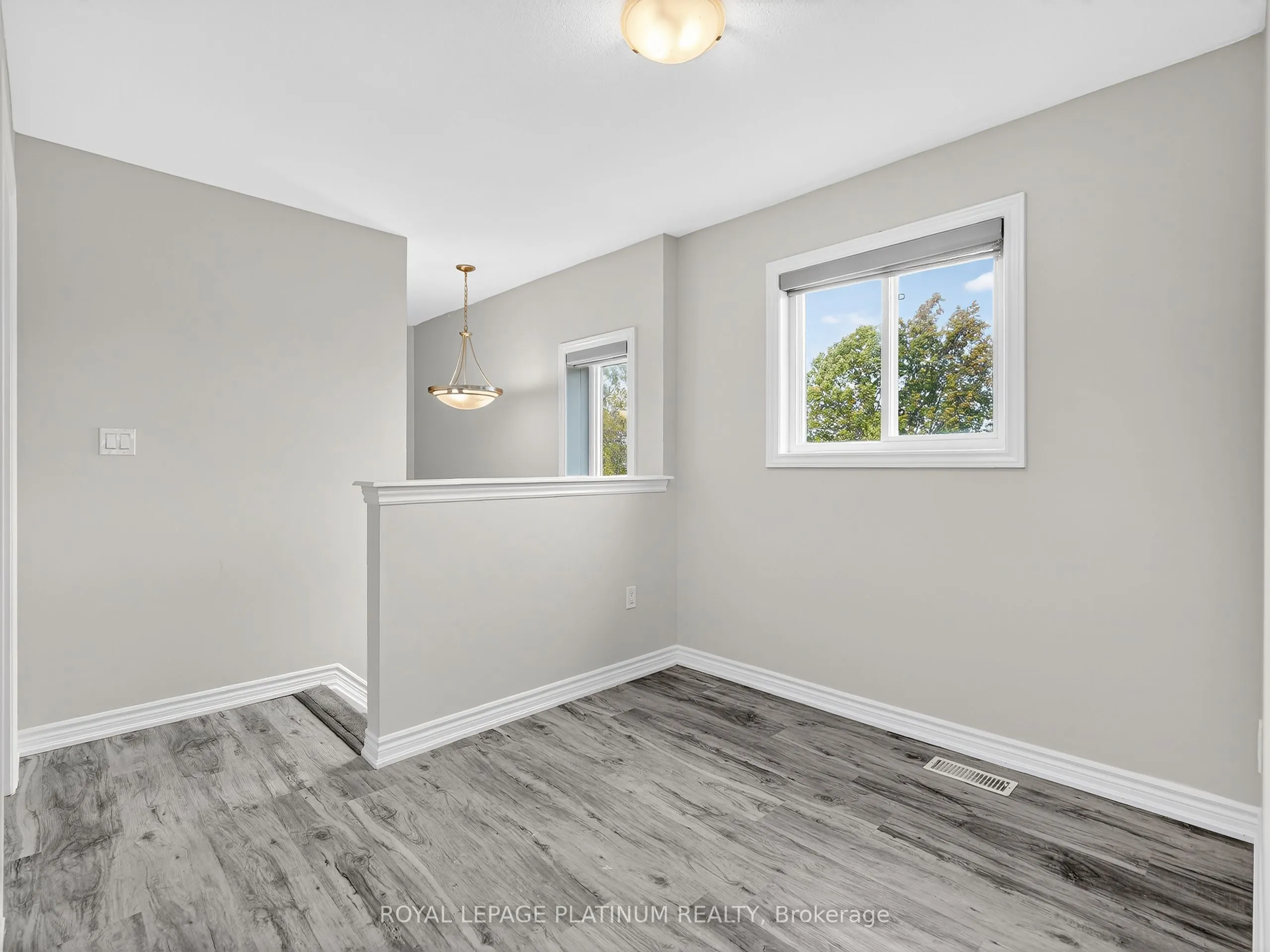 7945 Oldfield Road, #14