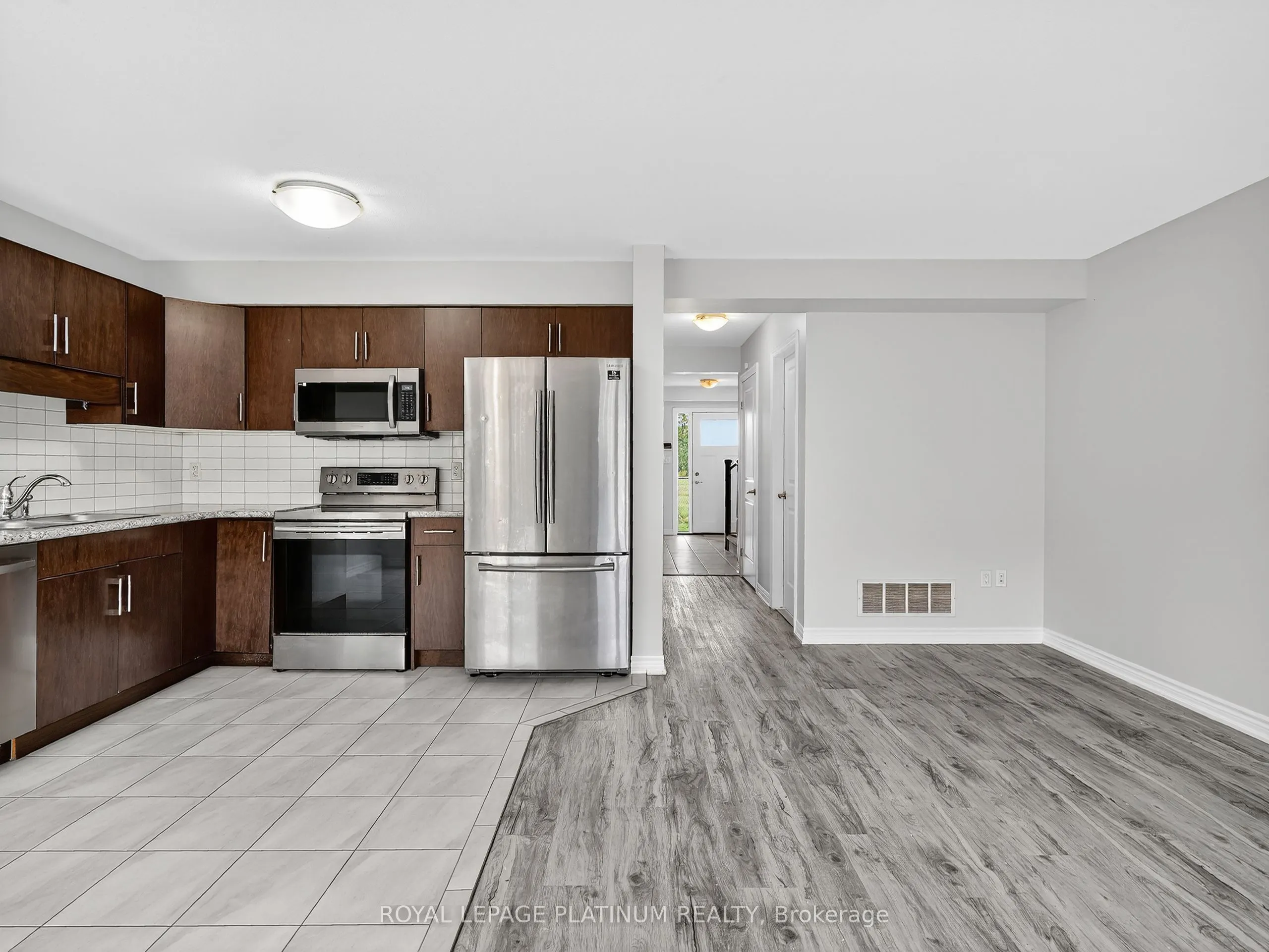 7945 Oldfield Road, #14