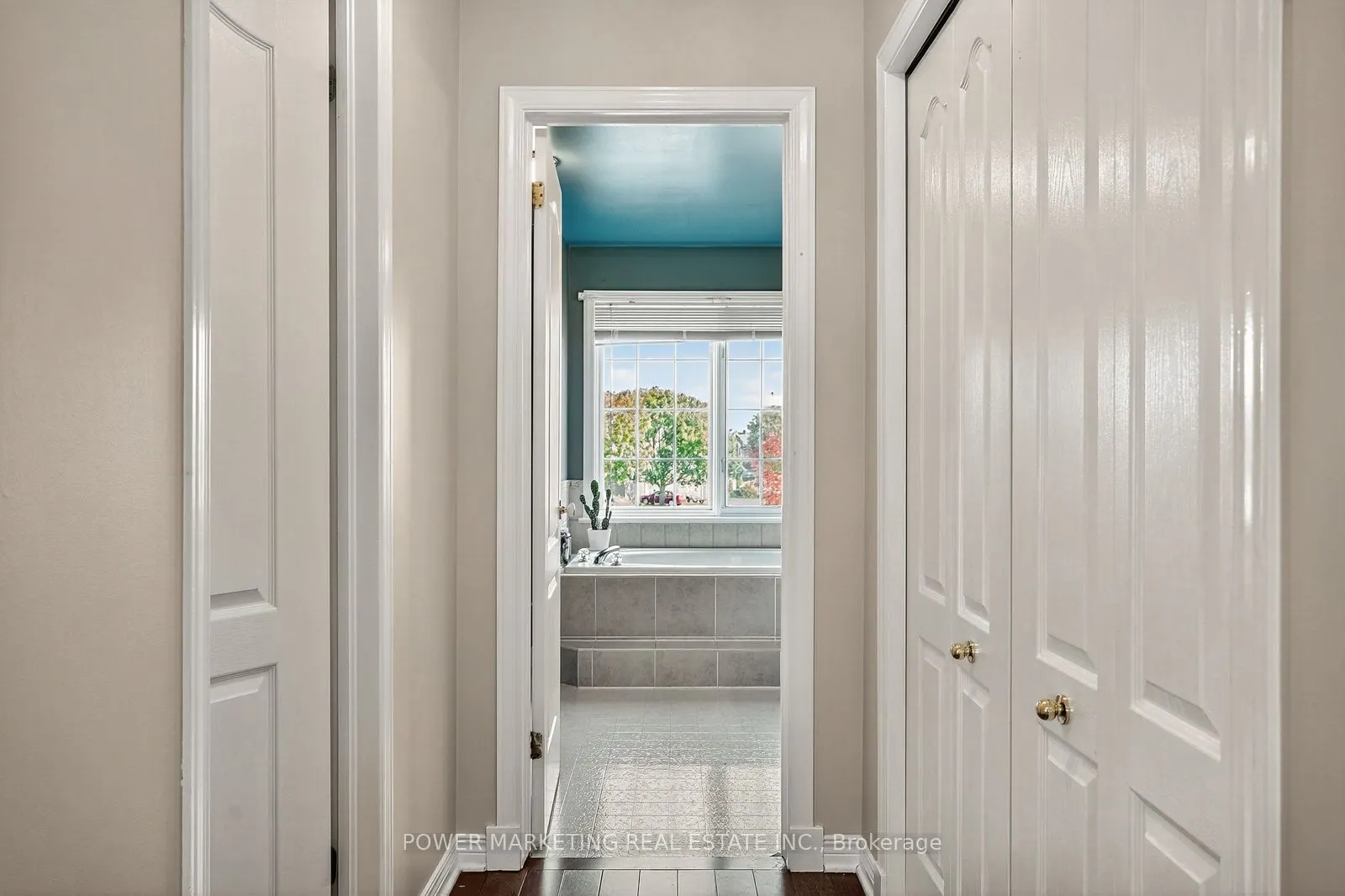 22 New Deighton Crescent W, #22