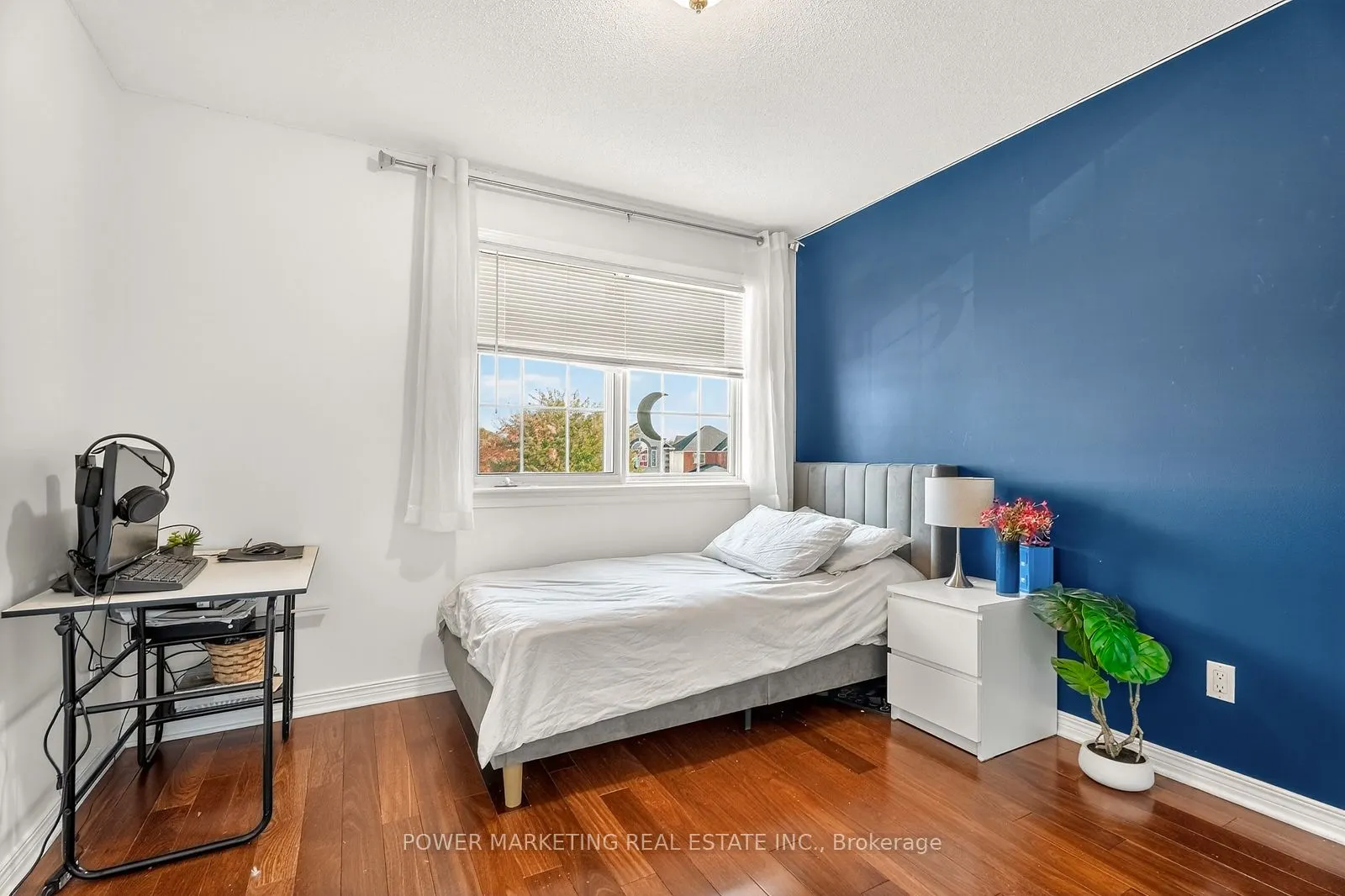 22 New Deighton Crescent W, #22