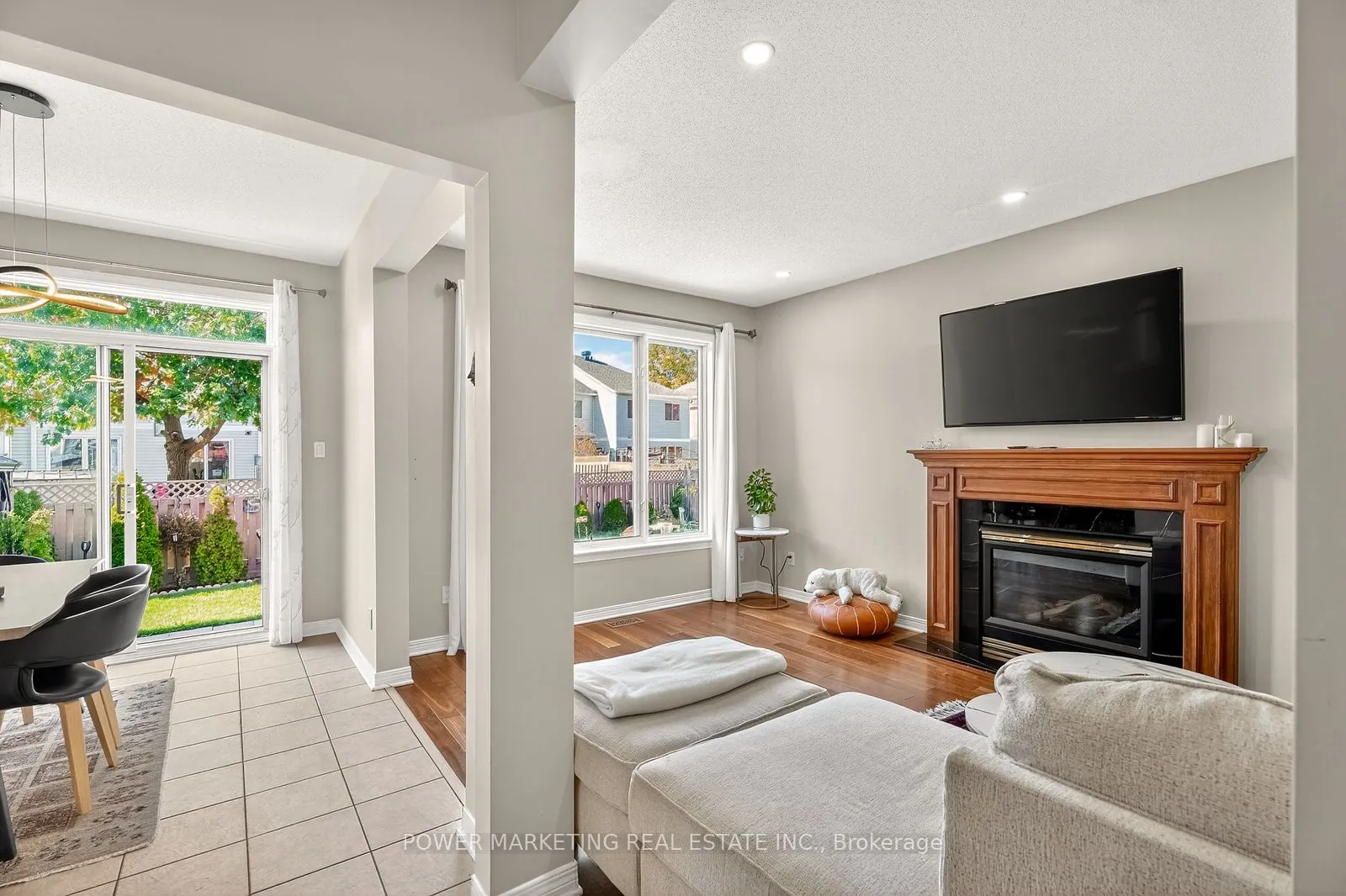 22 New Deighton Crescent W, #22