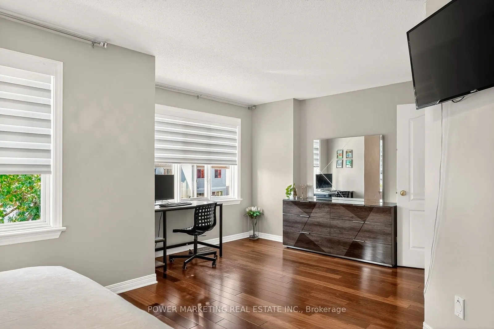 22 New Deighton Crescent W, #22