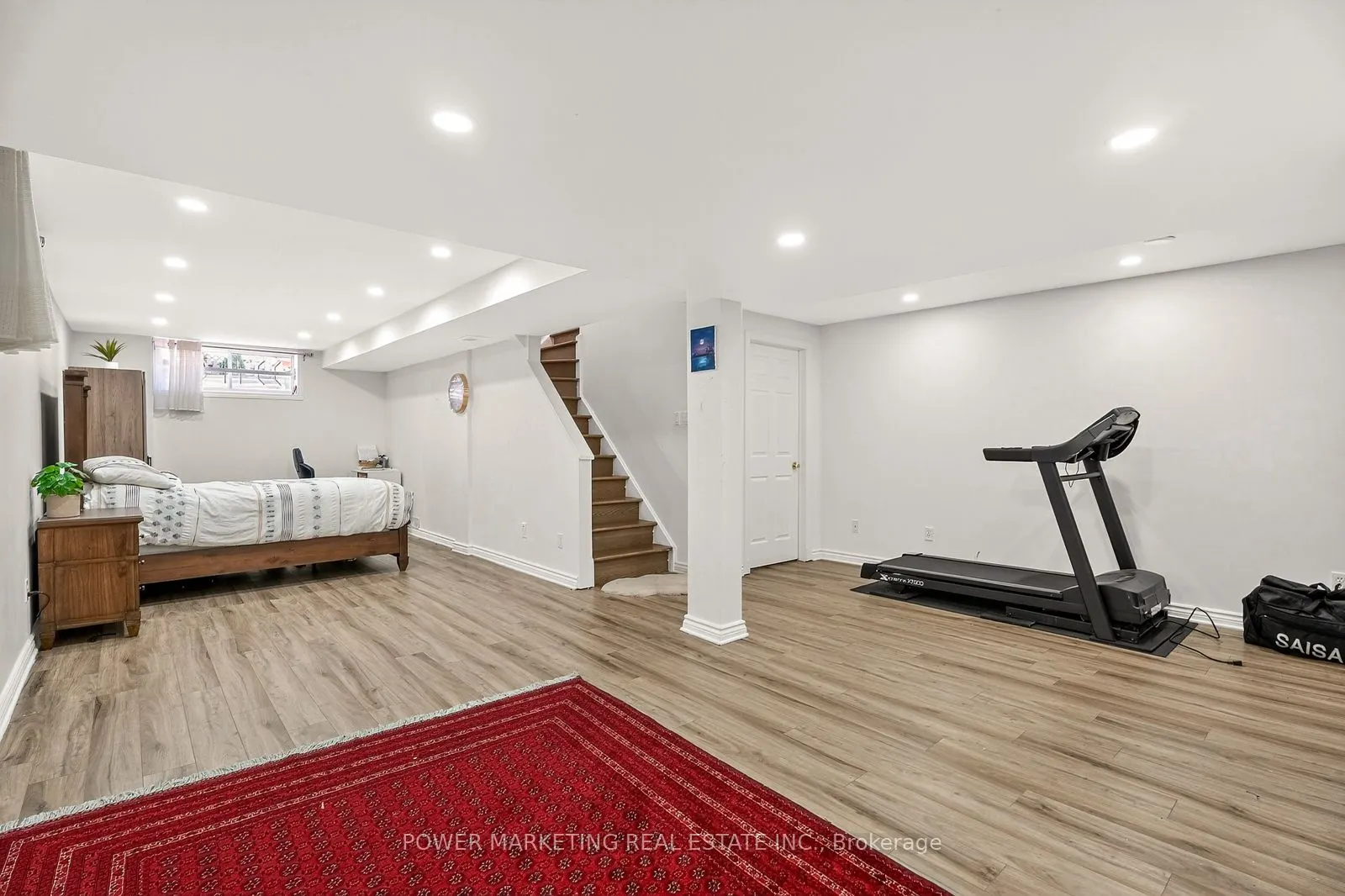 22 New Deighton Crescent W, #22