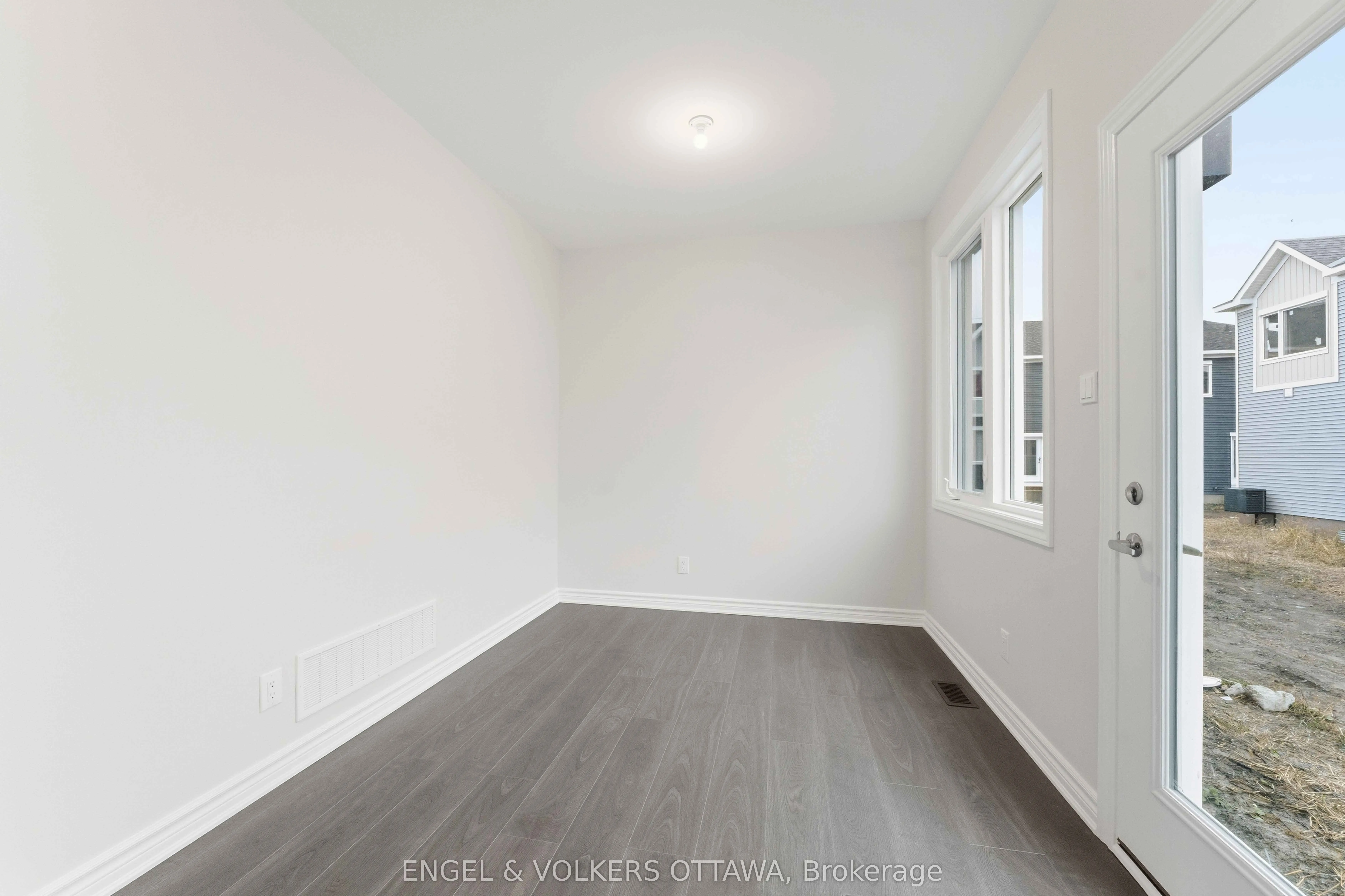182 Ryan Reynolds Way