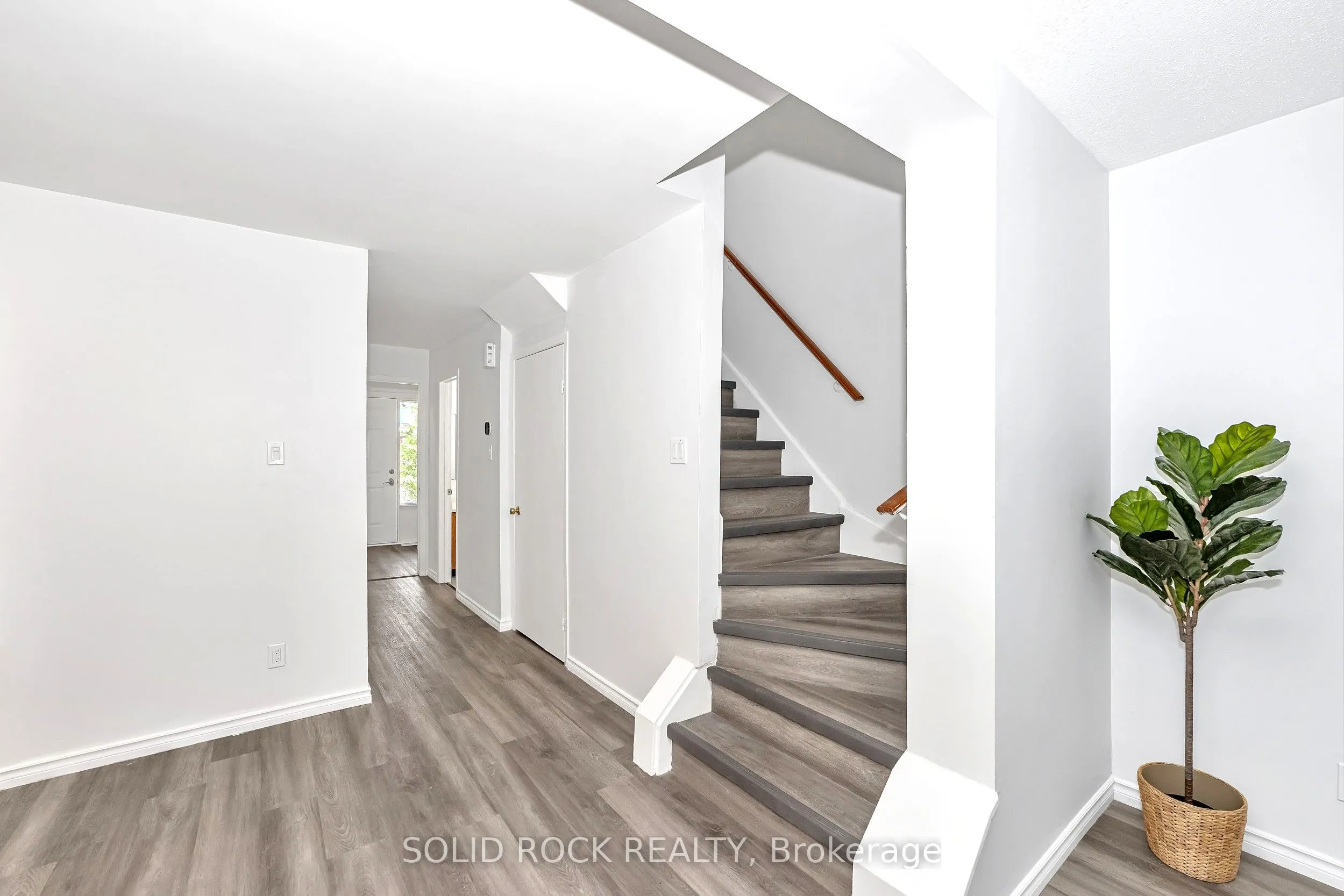 348 Monica Crescent, #42