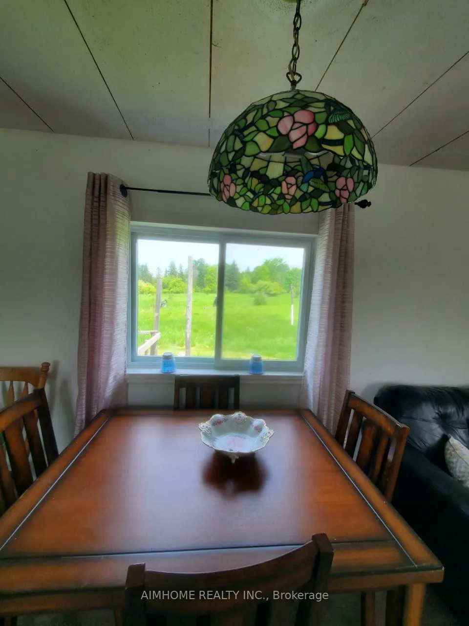 3092 Scotch Bush Road