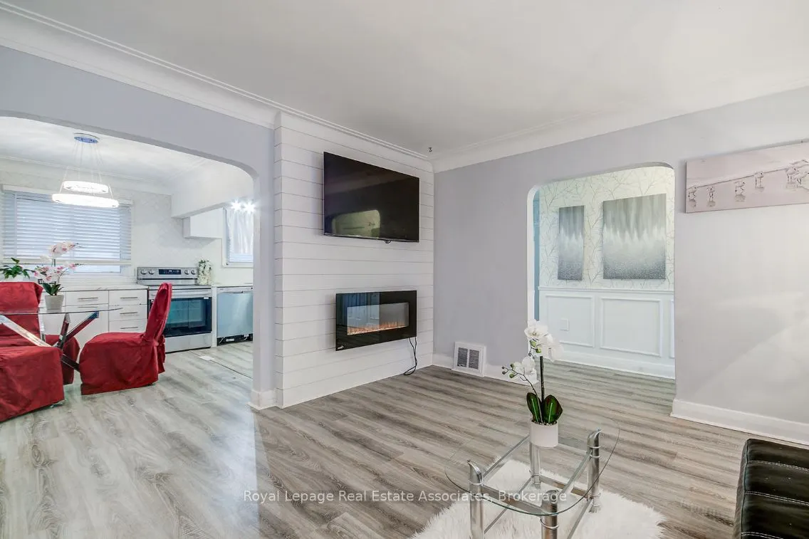 75 Tollgate Road