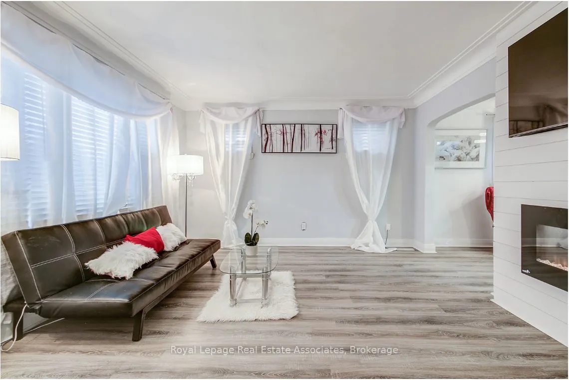 75 Tollgate Road