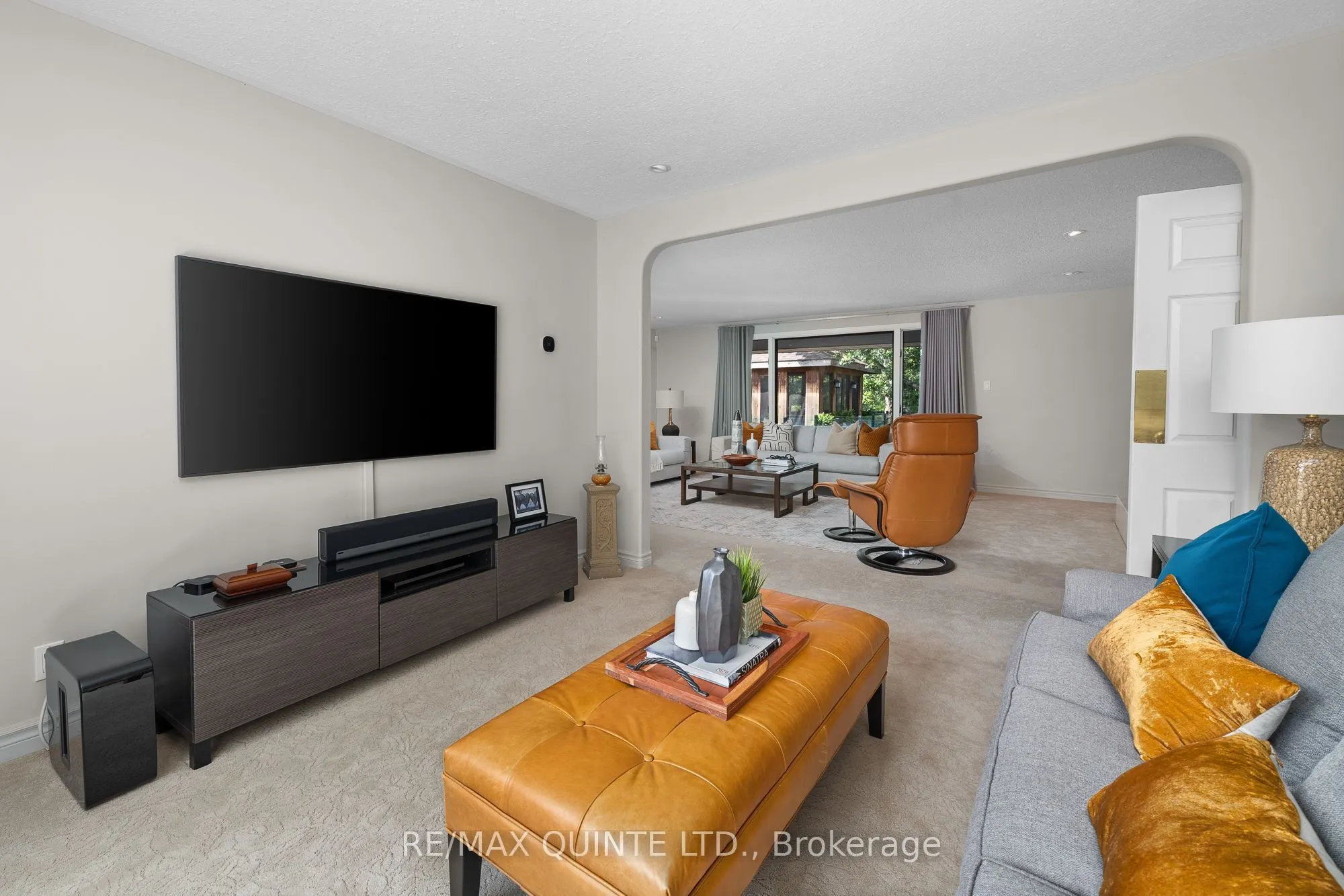 100 Bay Breeze Street