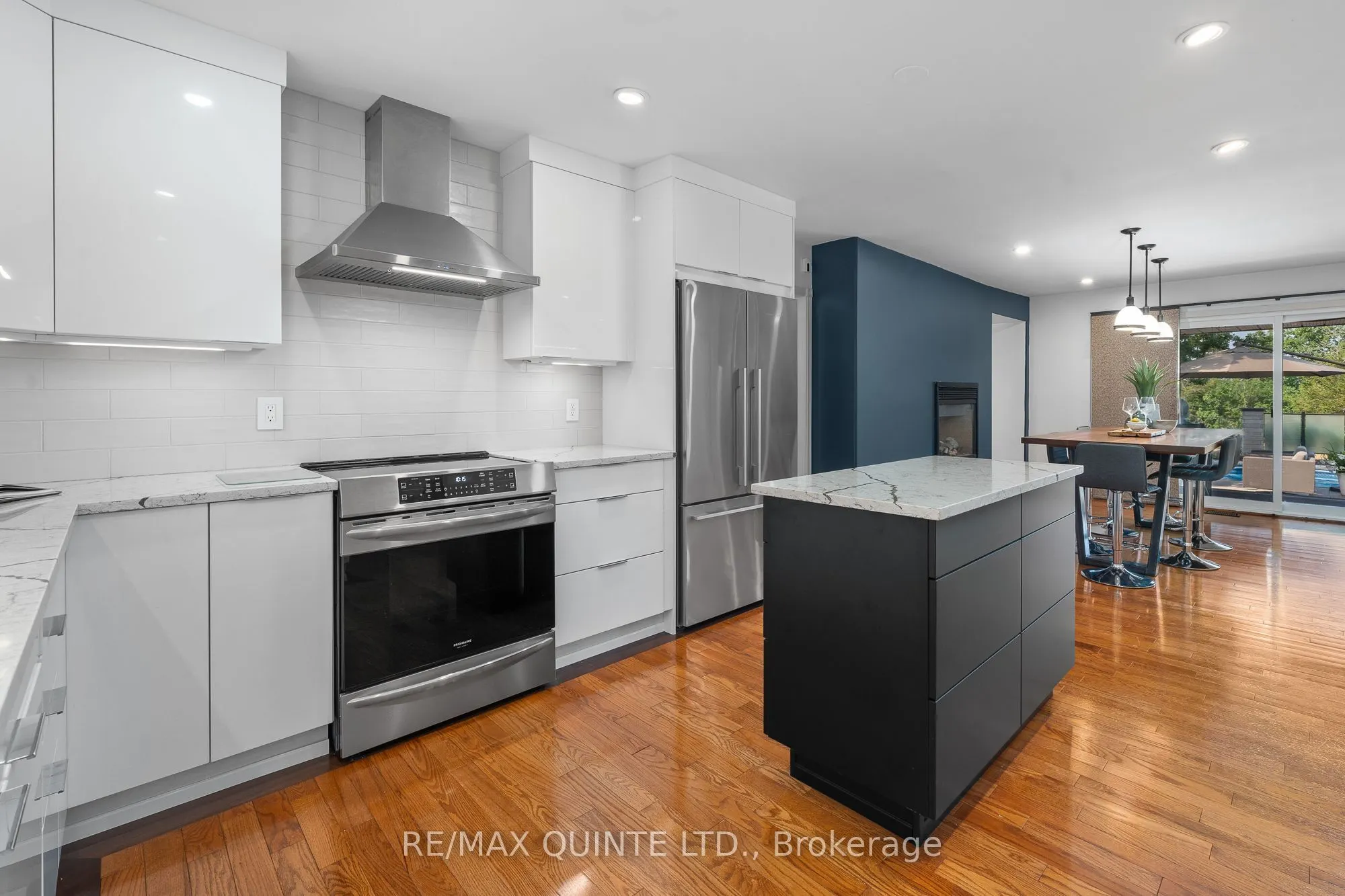 100 Bay Breeze Street