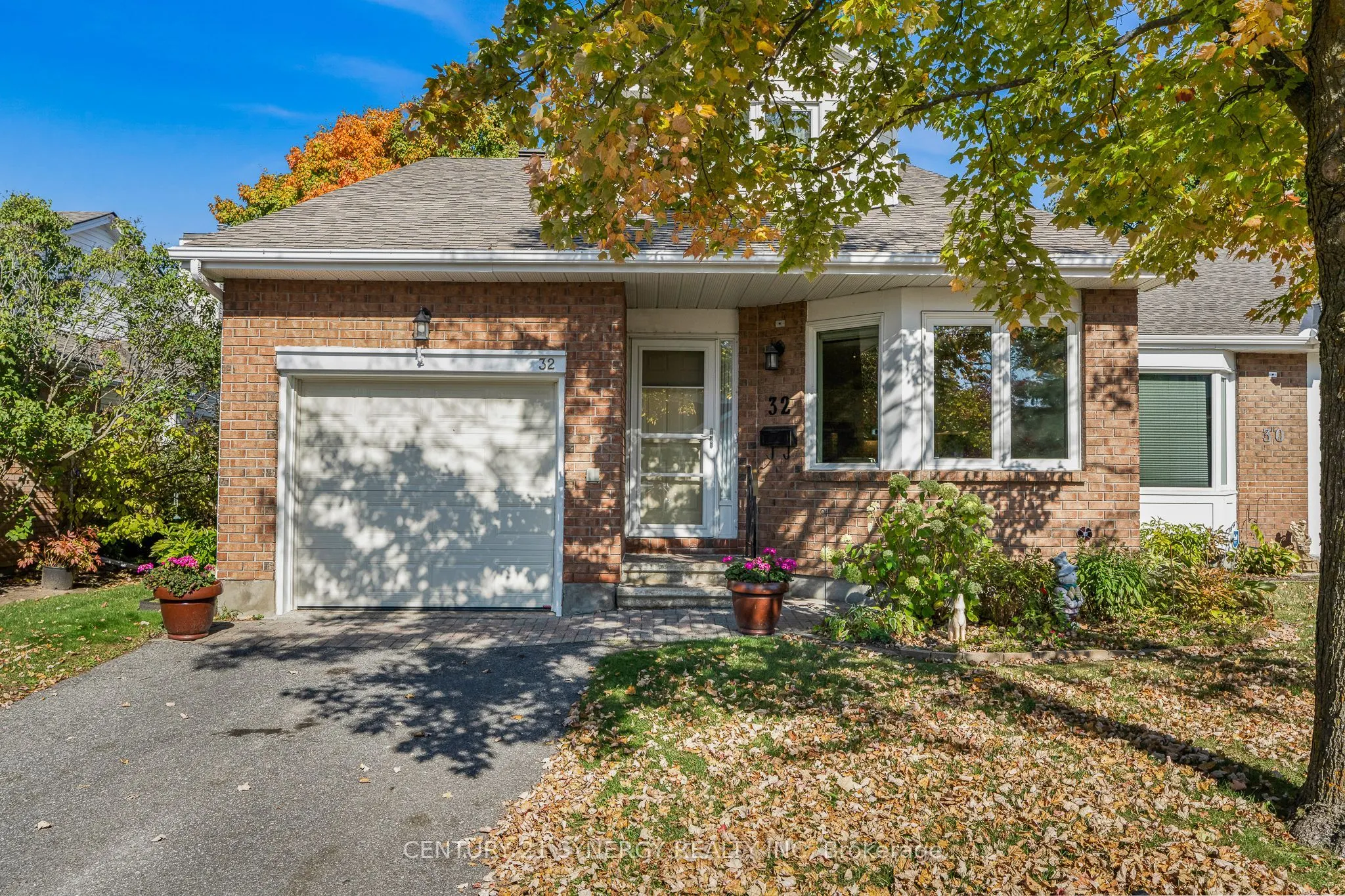 32 Innesbrook Court #16