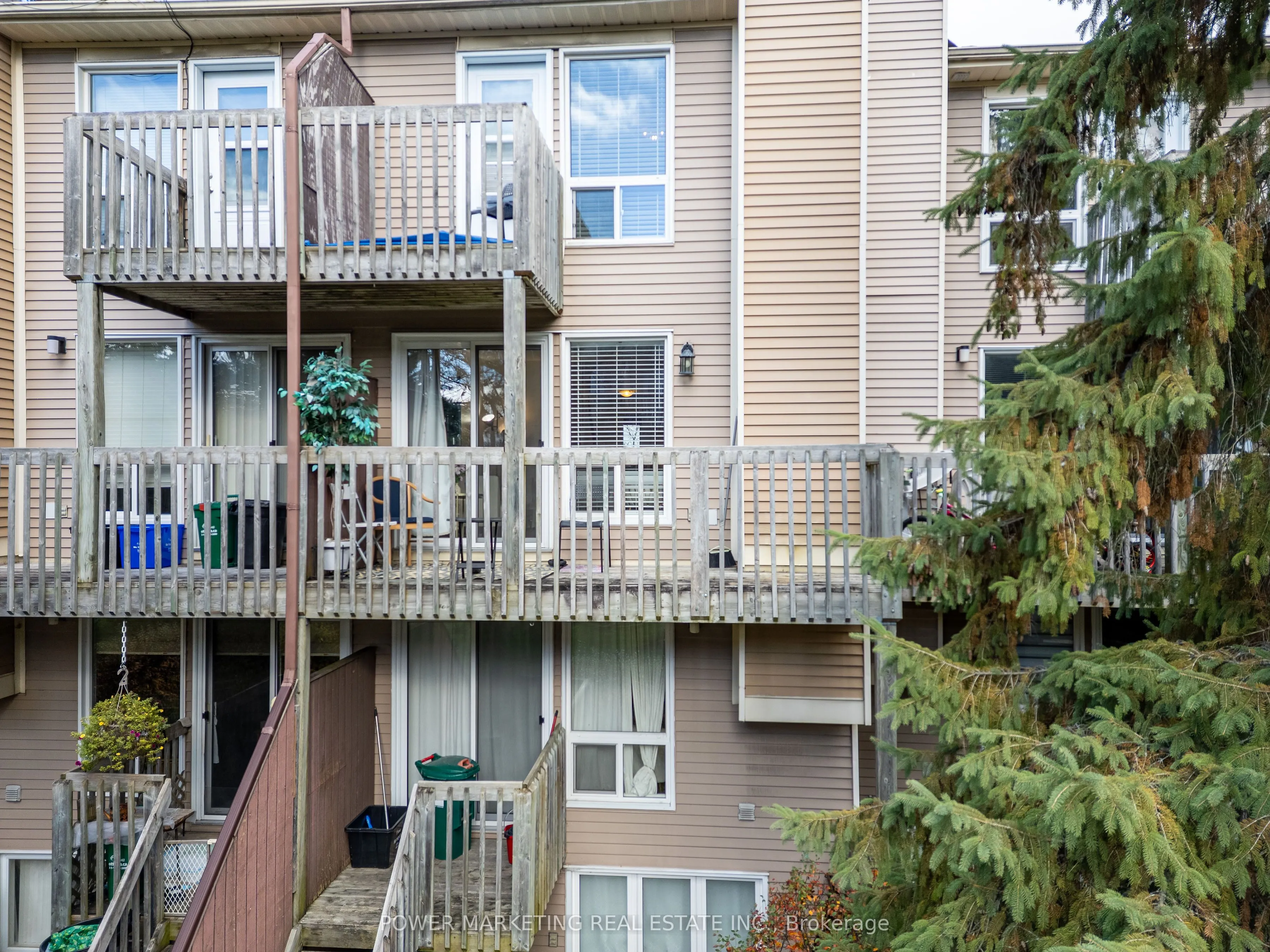 6702 Jeanne D'arc Boulevard N #B