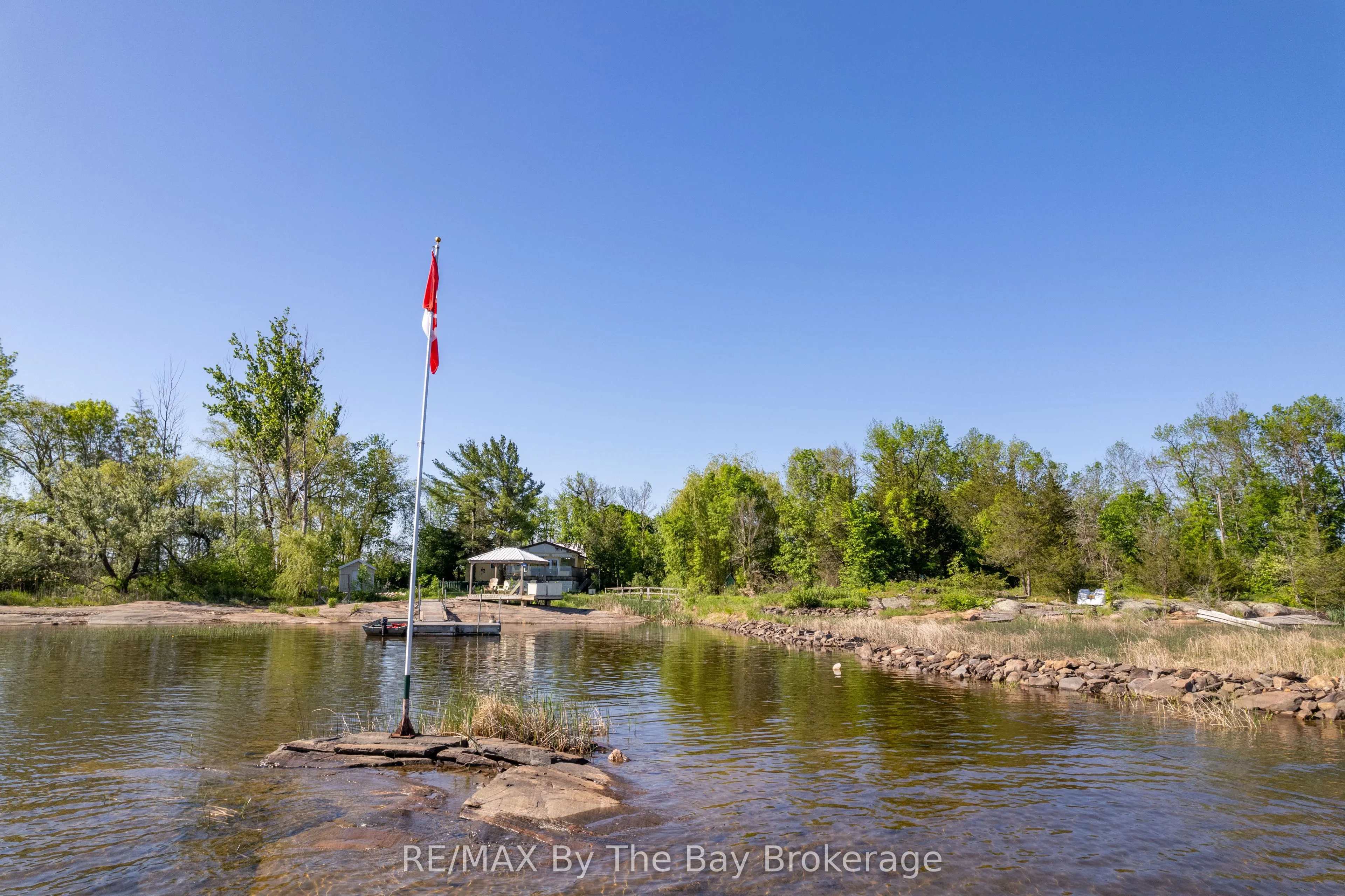 116 Island 150/ Brosseau Island